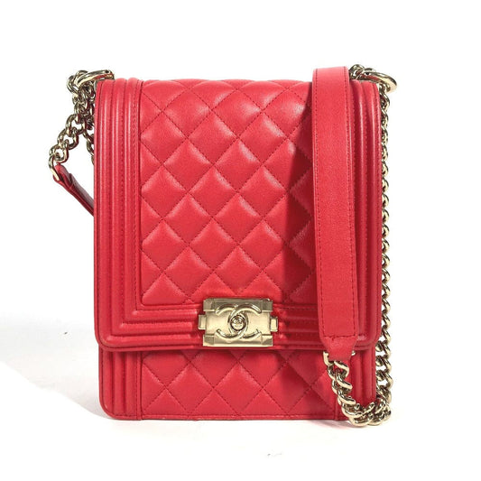 red chanel quilted bag