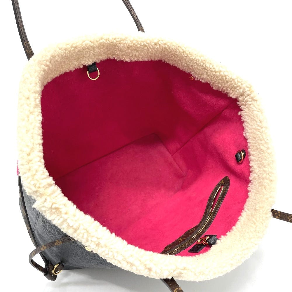 Louis Vuitton Monogram Teddy Shearling Neverfull MM Black