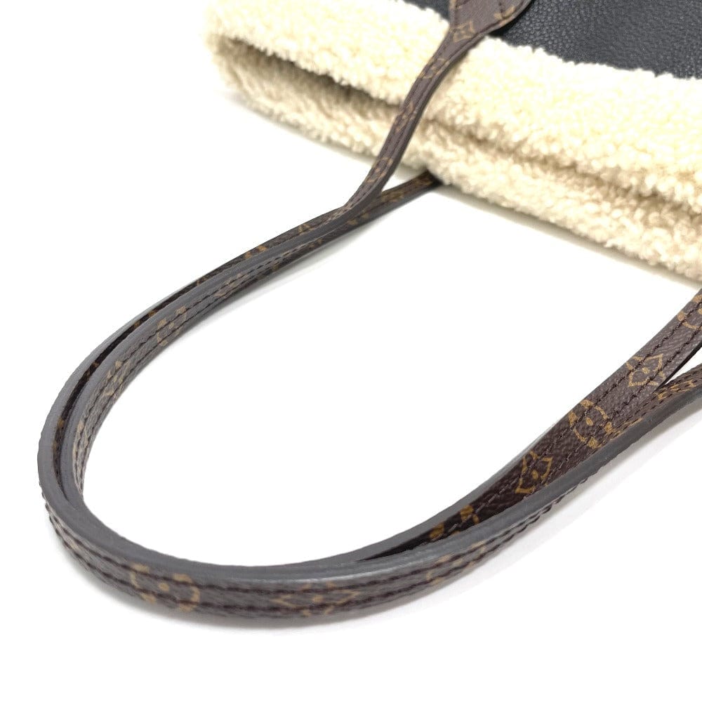 Louis Vuitton Monogram Teddy Shearling Neverfull MM Black