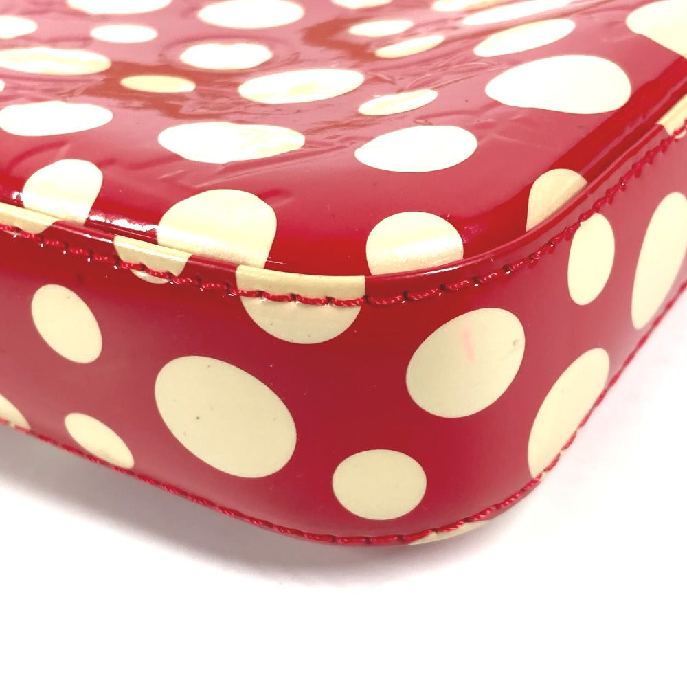 corner Louis Vuitton Vernis Kusama Infinity Dots Pochette Accessories Red