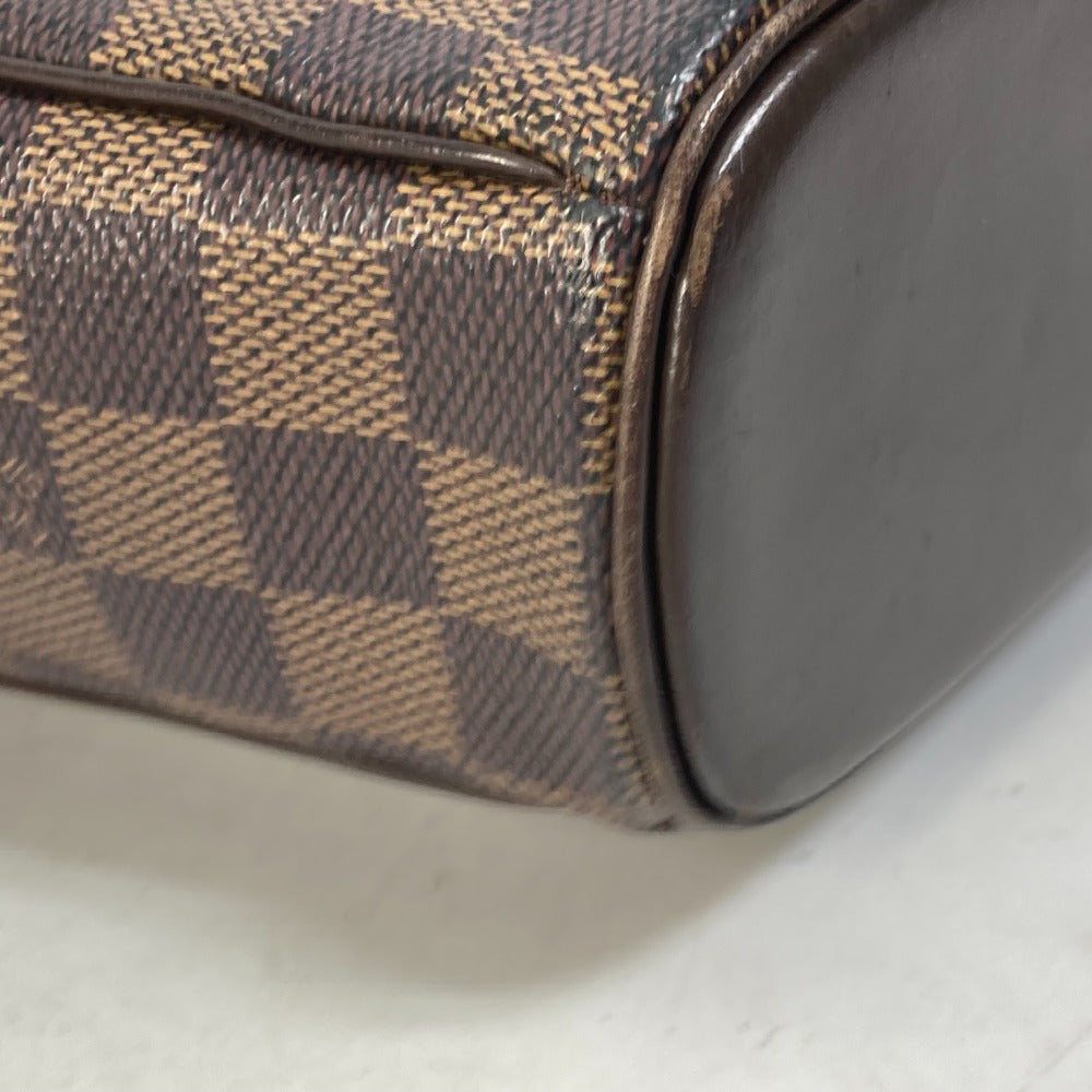 corner wear Louis Vuitton Damier Ebene Ipanema GM