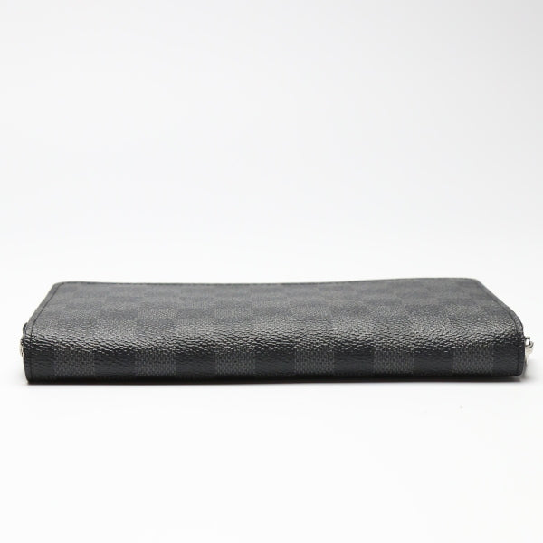 bottom Louis Vuitton Damier Graphite XL Zippy Wallet grey and black 