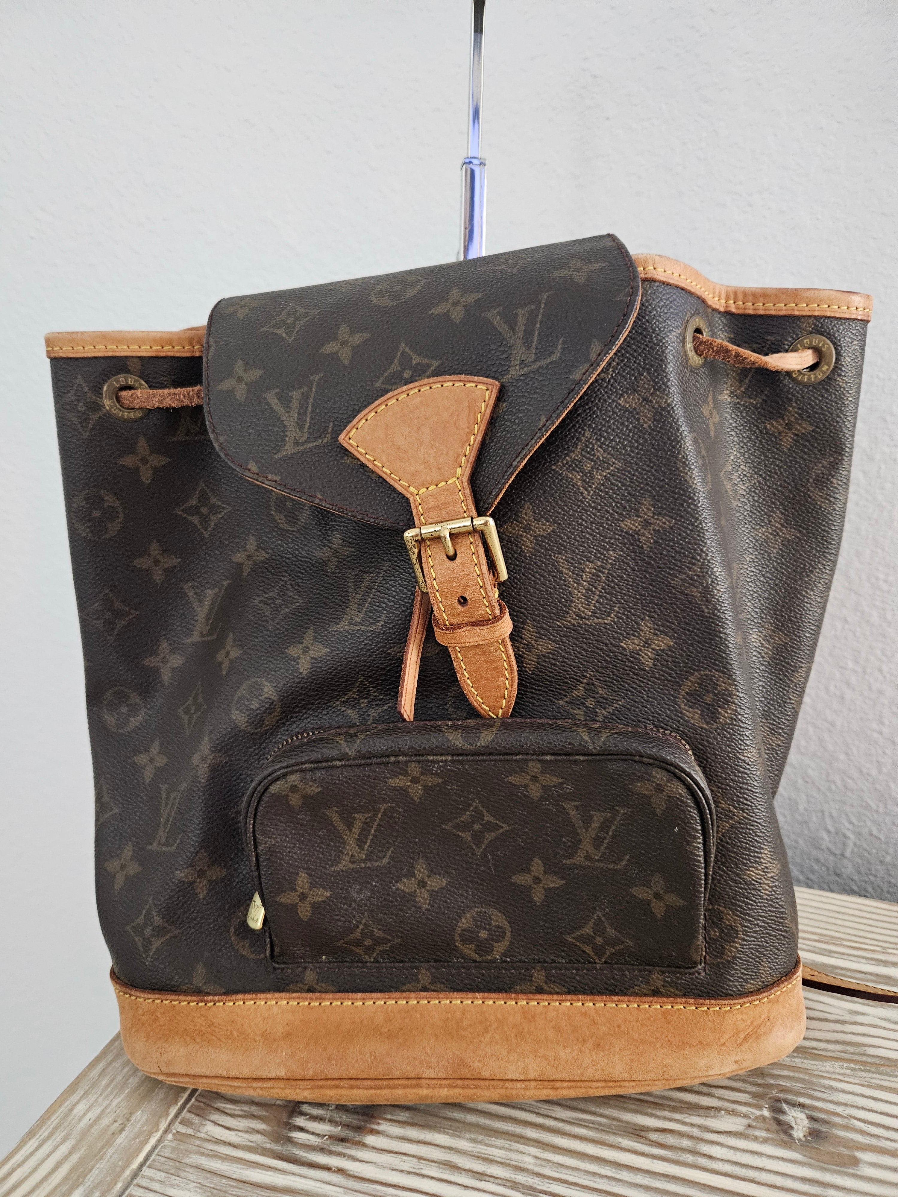 Pre Loved Louis Vuitton Montsouris Monogram Drawstring Backpack Sold Beans For Luxury