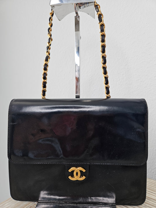 Pre-Loved Chanel Vintage Black Patent Leather Handbag "Sold Out"