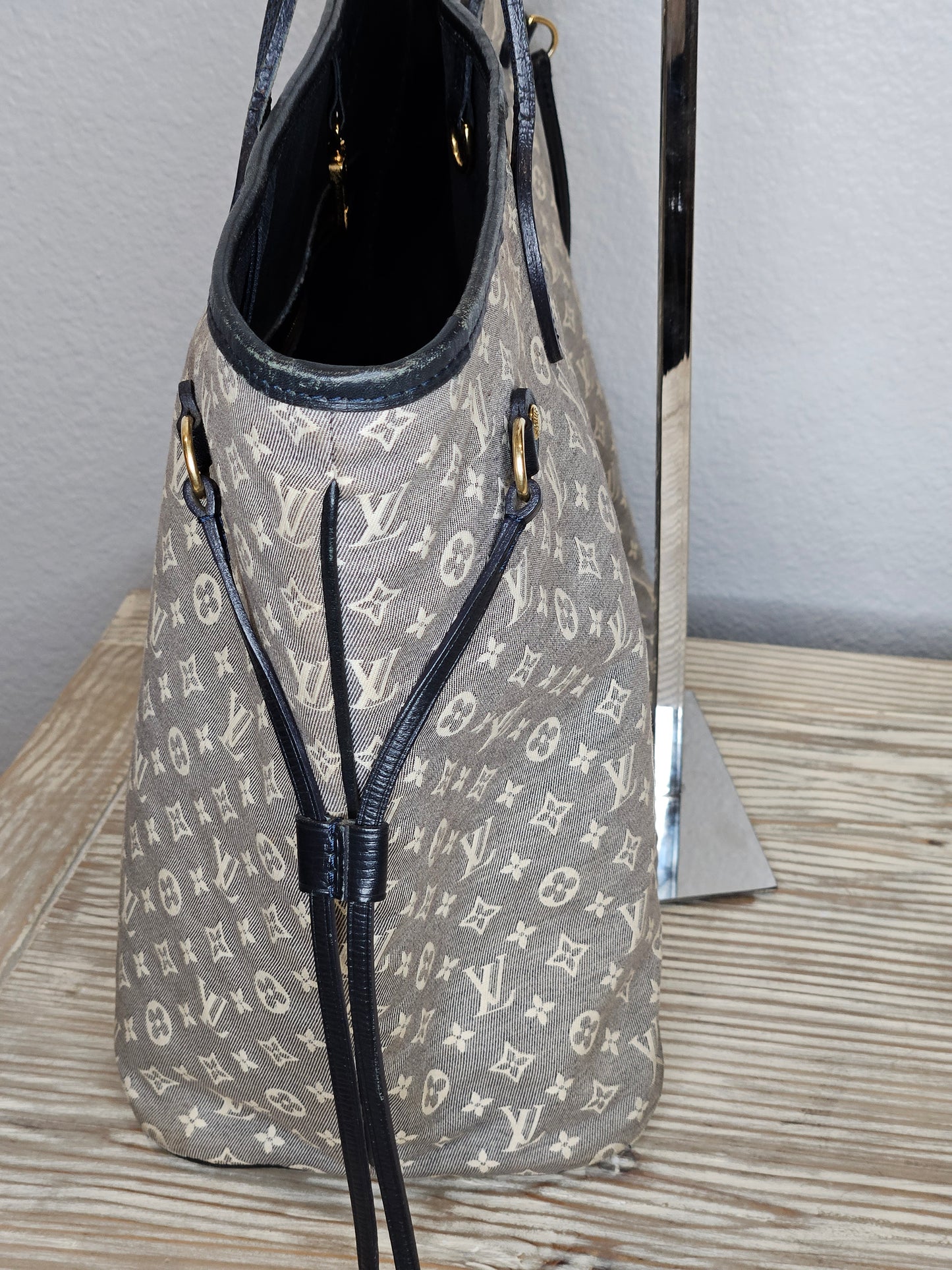 Pre-Loved Louis Vuitton Mini Lin Neverfull MM "Sold Out"