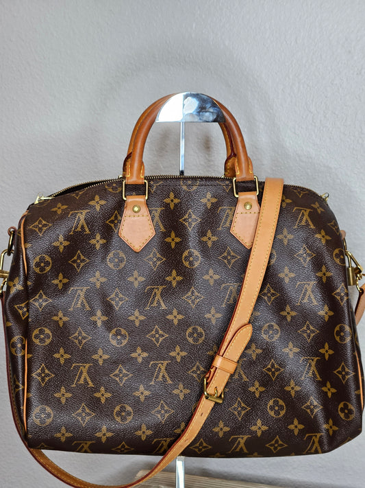 Pre-Loved Louis Vuitton Monogram 35 Speedy Bandouliere