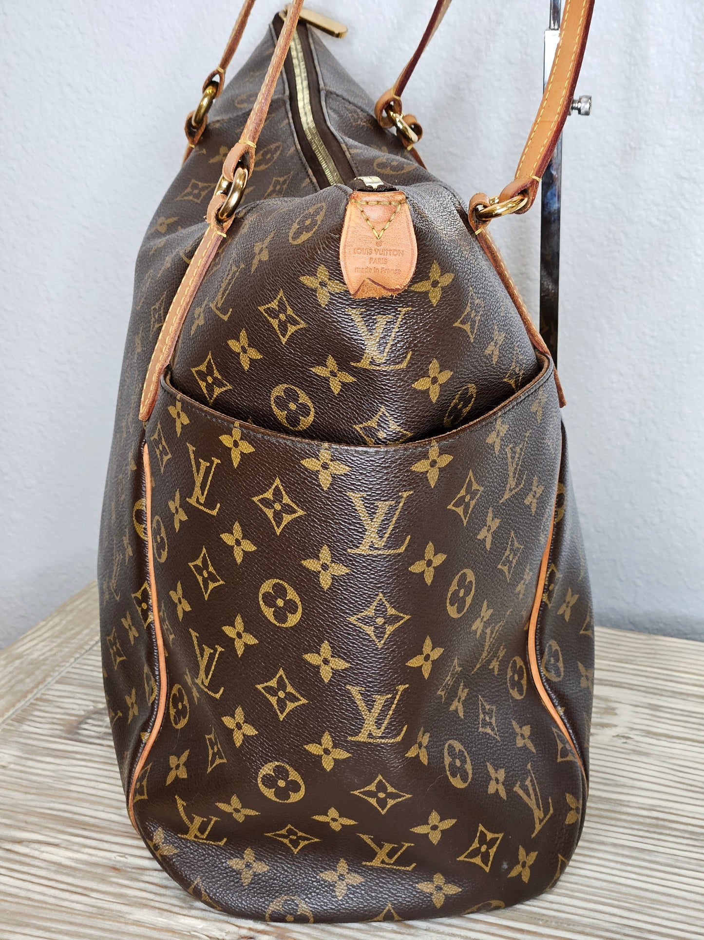 Pre-Loved Louis Vuitton Monogram Totally GM "Sold Out"