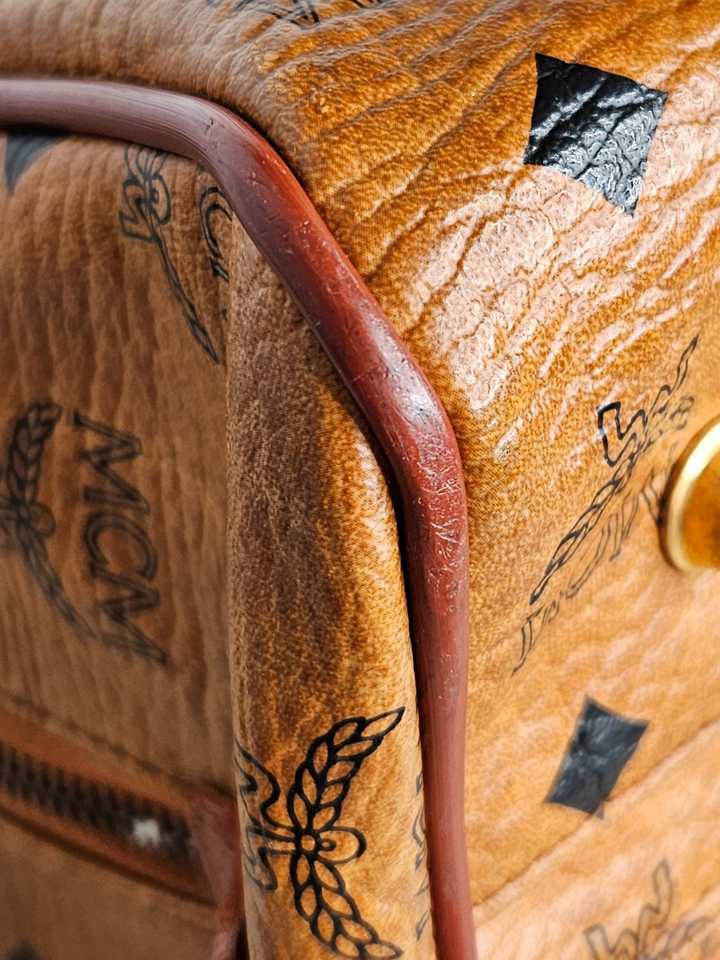 MCM Logo Printed Boston Bag – Neutral Leather | Gold Hardware | Pre-Owned