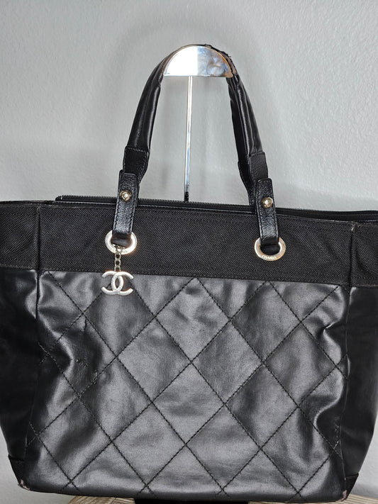 Pre-Loved Vintage Chanel Paris-Biarritz Leather Tote Large Black "Sold Out"