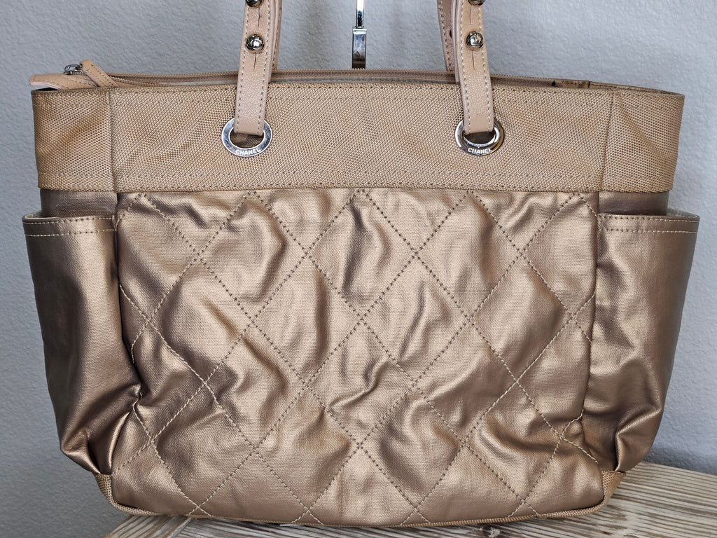 Chanel Paris-Biarritz Grand Tote – Metallic Quilted | Karl Lagerfeld Era | Pre-Owned