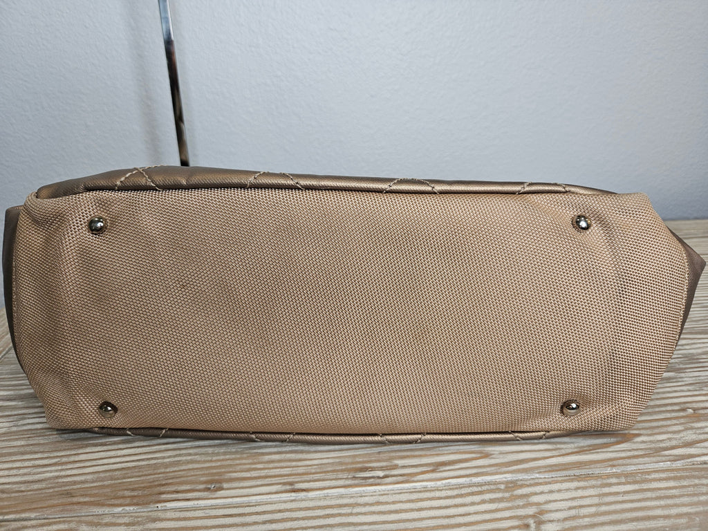 Chanel Paris-Biarritz Grand Tote – Metallic Quilted | Karl Lagerfeld Era | Pre-Owned