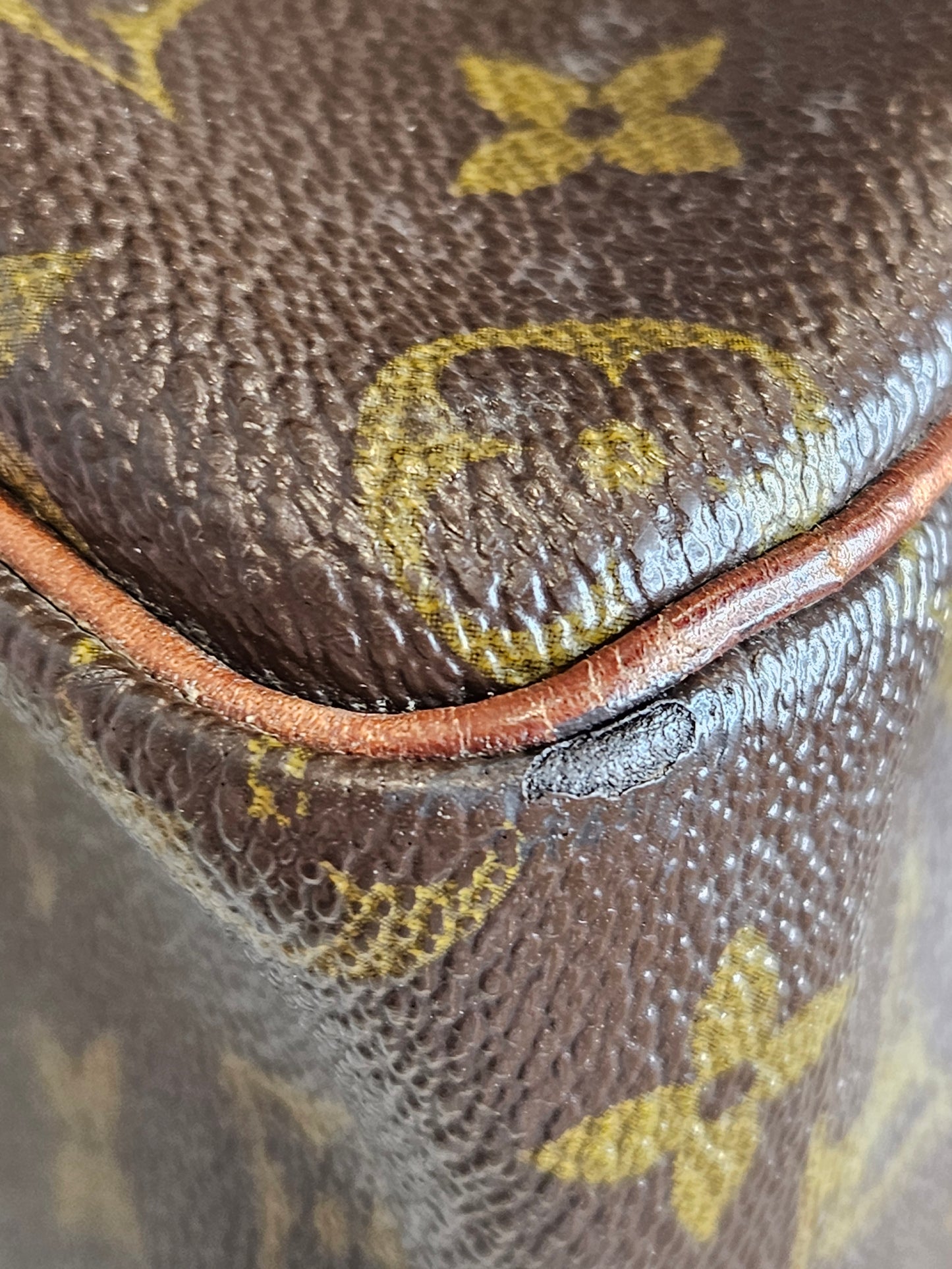 Pre-Loved Vintage Louis Vuitton Monogram Speedy 30