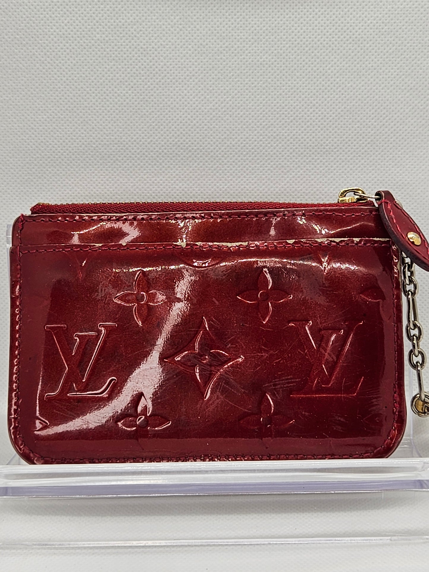 Pre-Loved Louis Vuitton Pochette Key Cles Monogram Vernis Coin Case Red