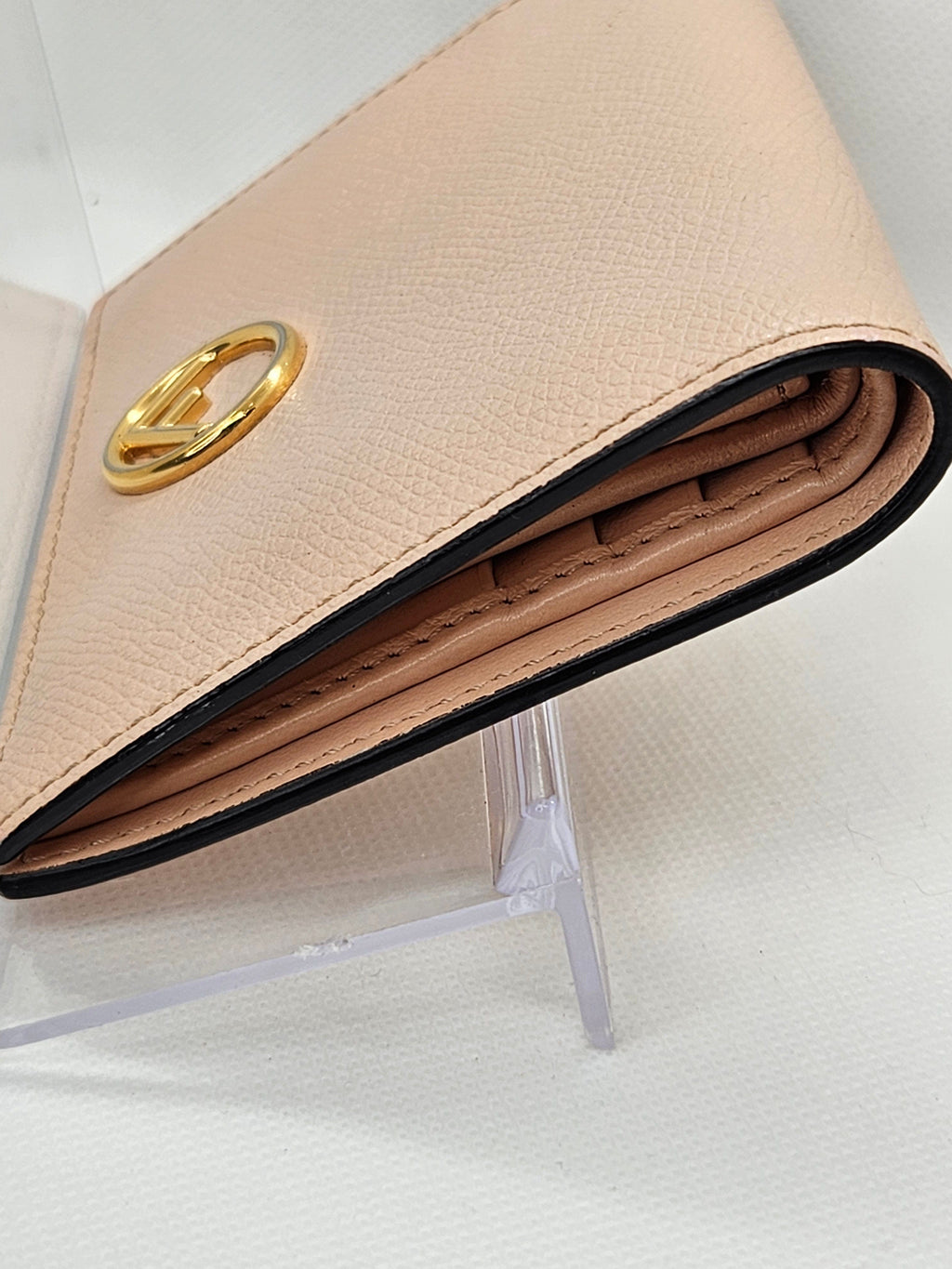 Fendi Bi-Fold Wallet – Light Pink Calf Leather | Gold Hardware | Pre-Owned