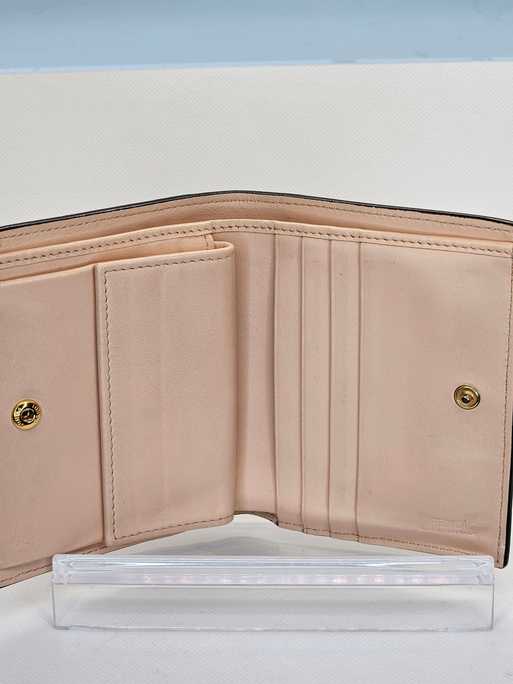 Fendi Bi-Fold Wallet – Light Pink Calf Leather | Gold Hardware | Pre-Owned