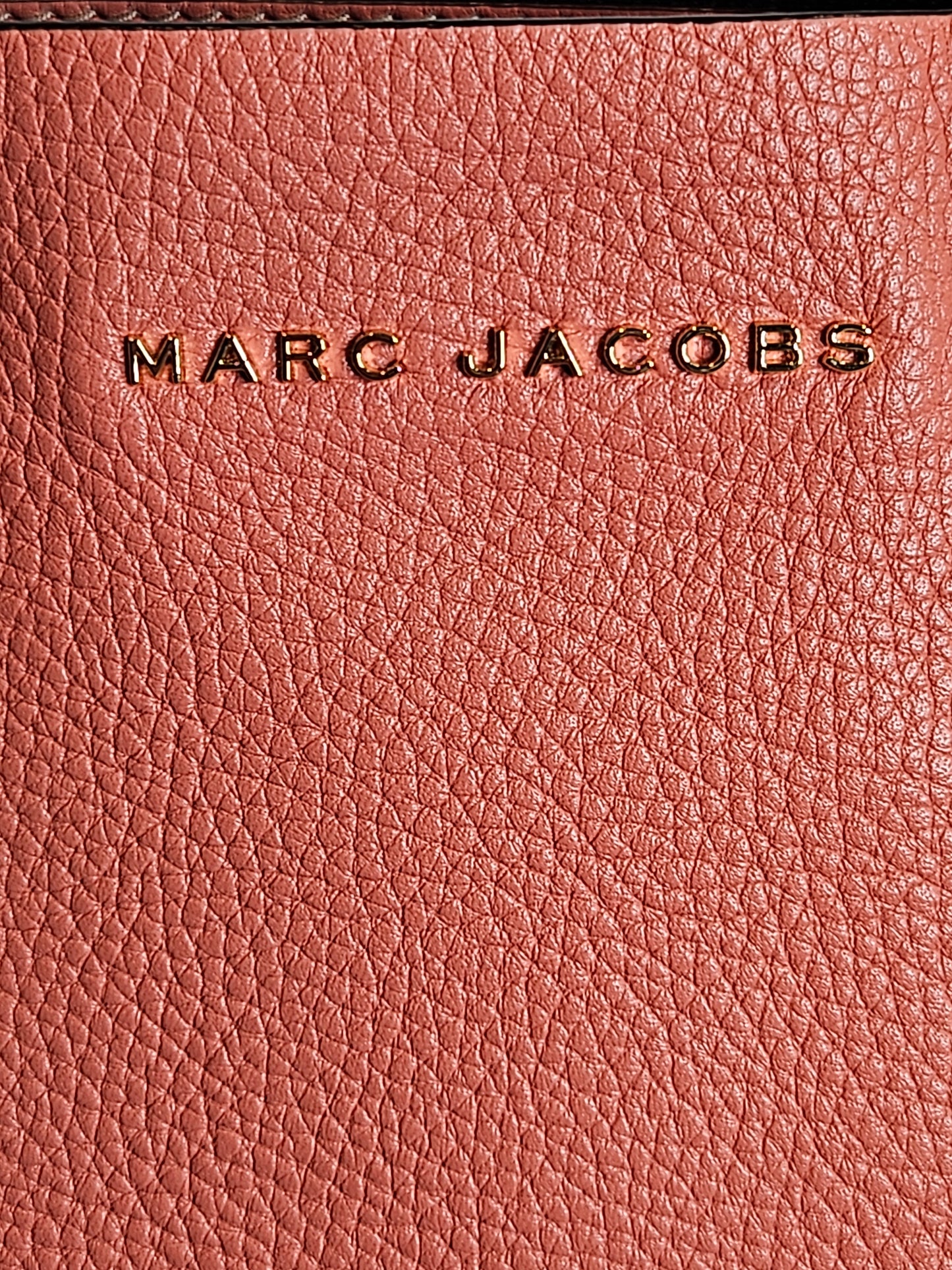 Pre-Loved Marc Jacobs The Grind Pebbled Leather Tote "Sold Out"