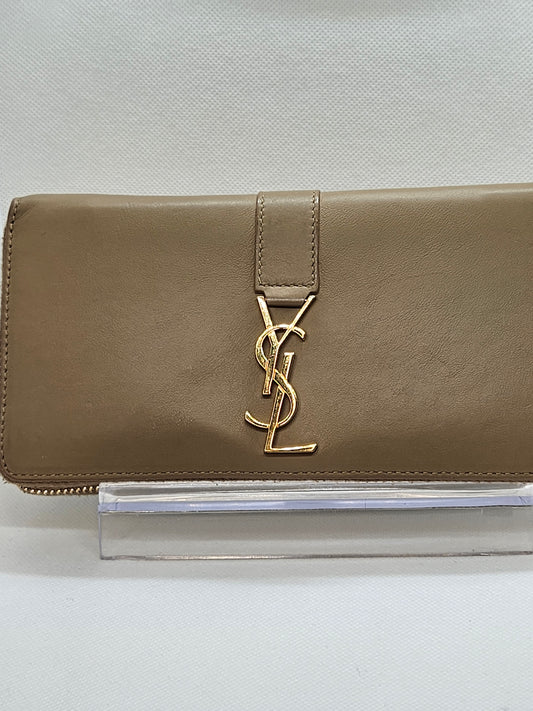 Pre-Loved Yves Saint Laurent Full Zippered Wallet Beige