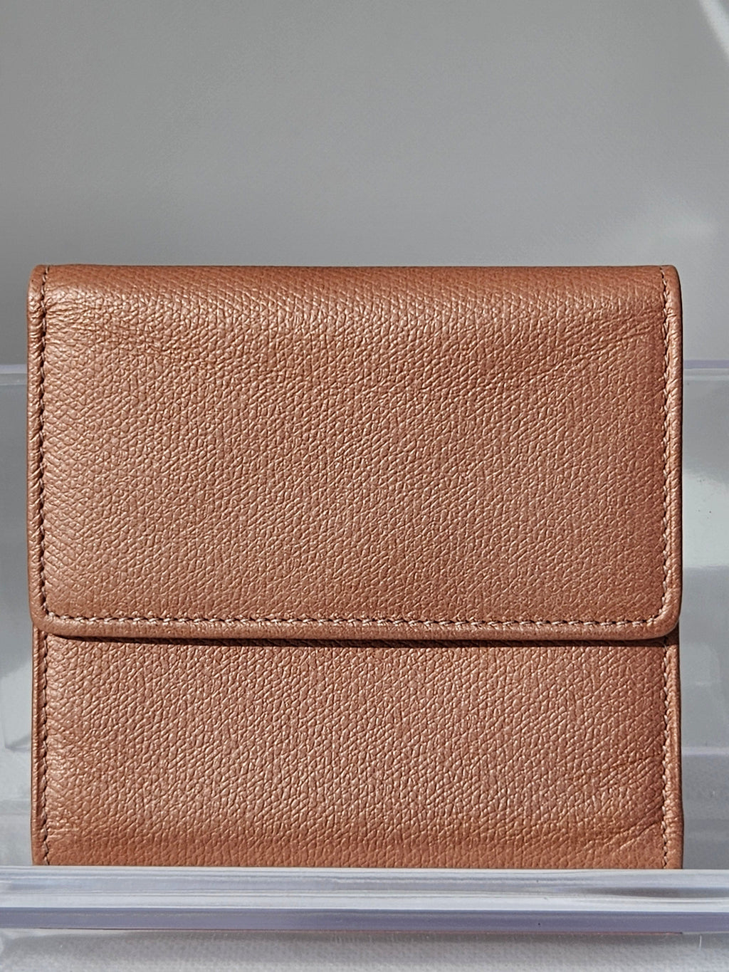 Chanel Tri-Fold Wallet – Peach Shimmer Leather | Pre-Owned