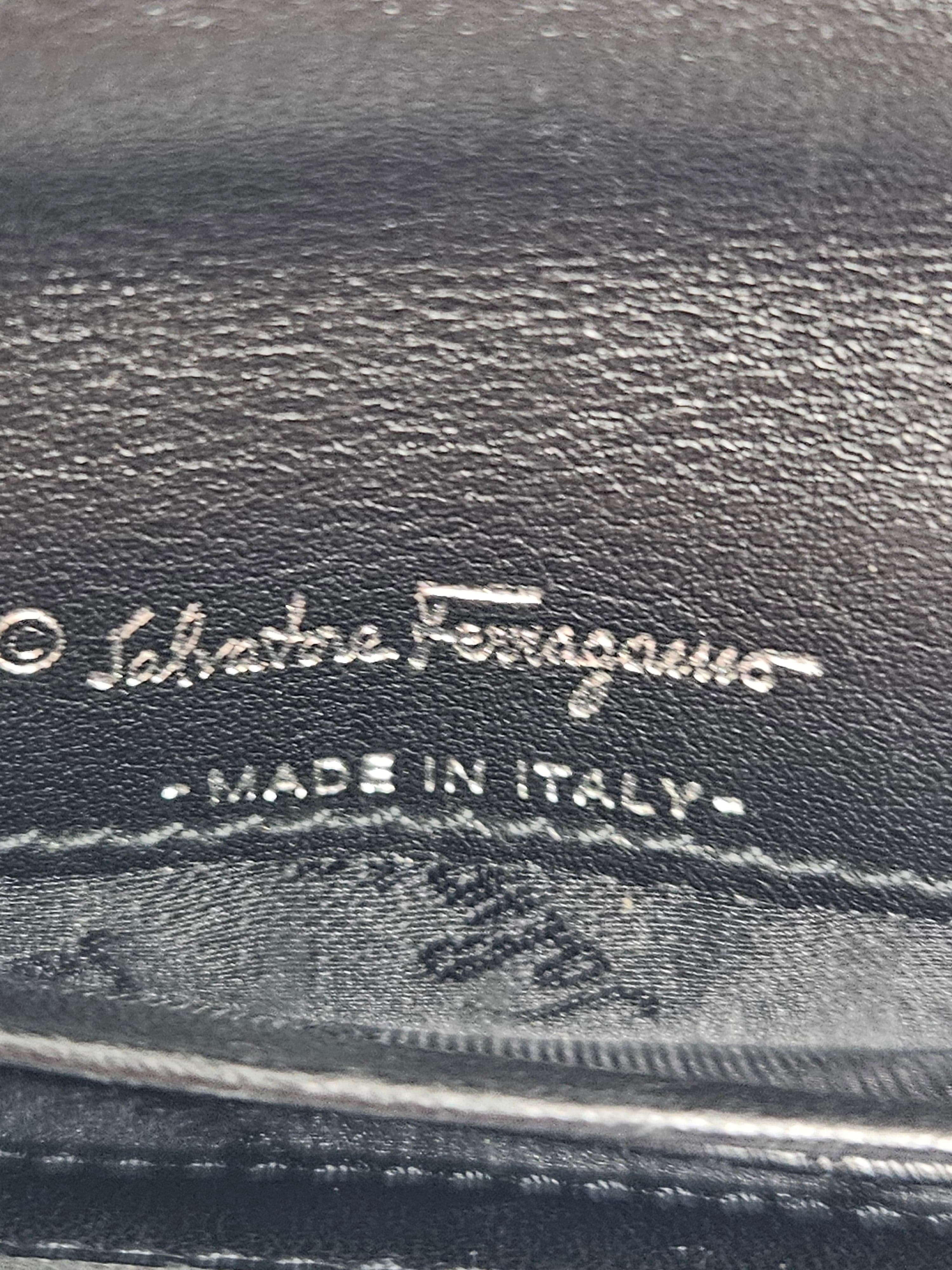 Salvatore Ferragamo Gancini Leather Wallet Wristlet – Embossed Padlock | Pre-Owned