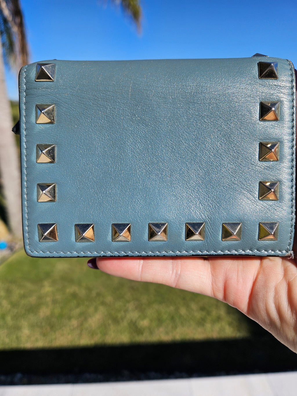Valentino Rockstud Compact Leather Wallet – Gold Hardware | Pre-Owned