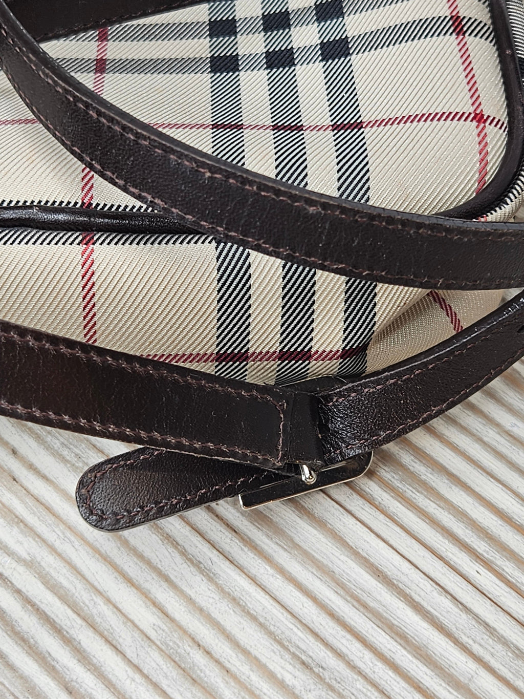 Burberry Nova Check Vertical Crossbody Camera Bag – Beige | Pre-Owned