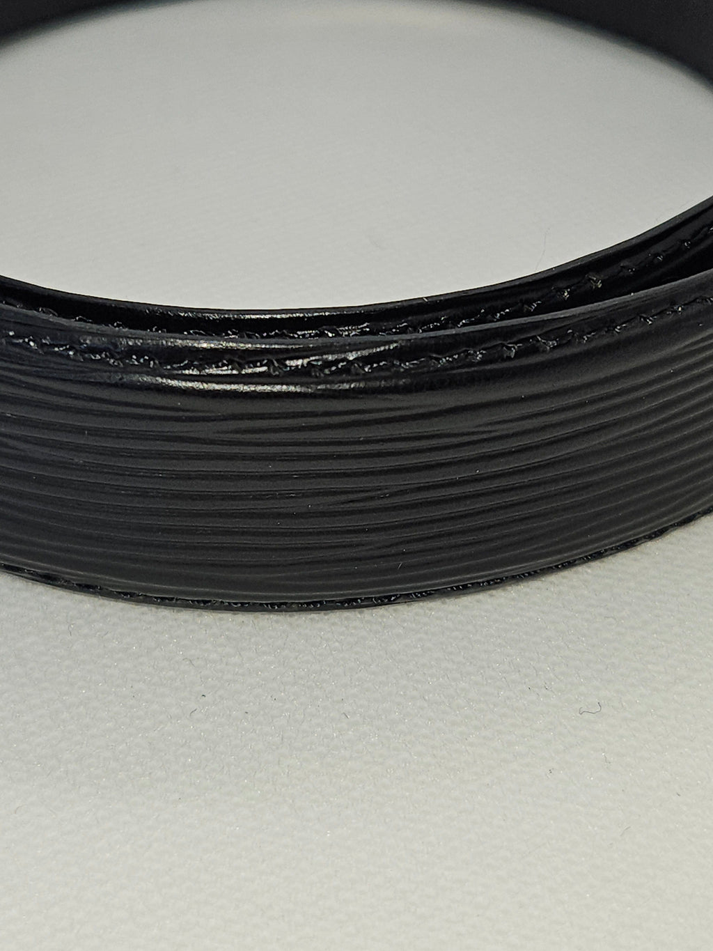 Louis Vuitton Epi Leather Belt – Black/Gold Buckle | Pre-Owned
