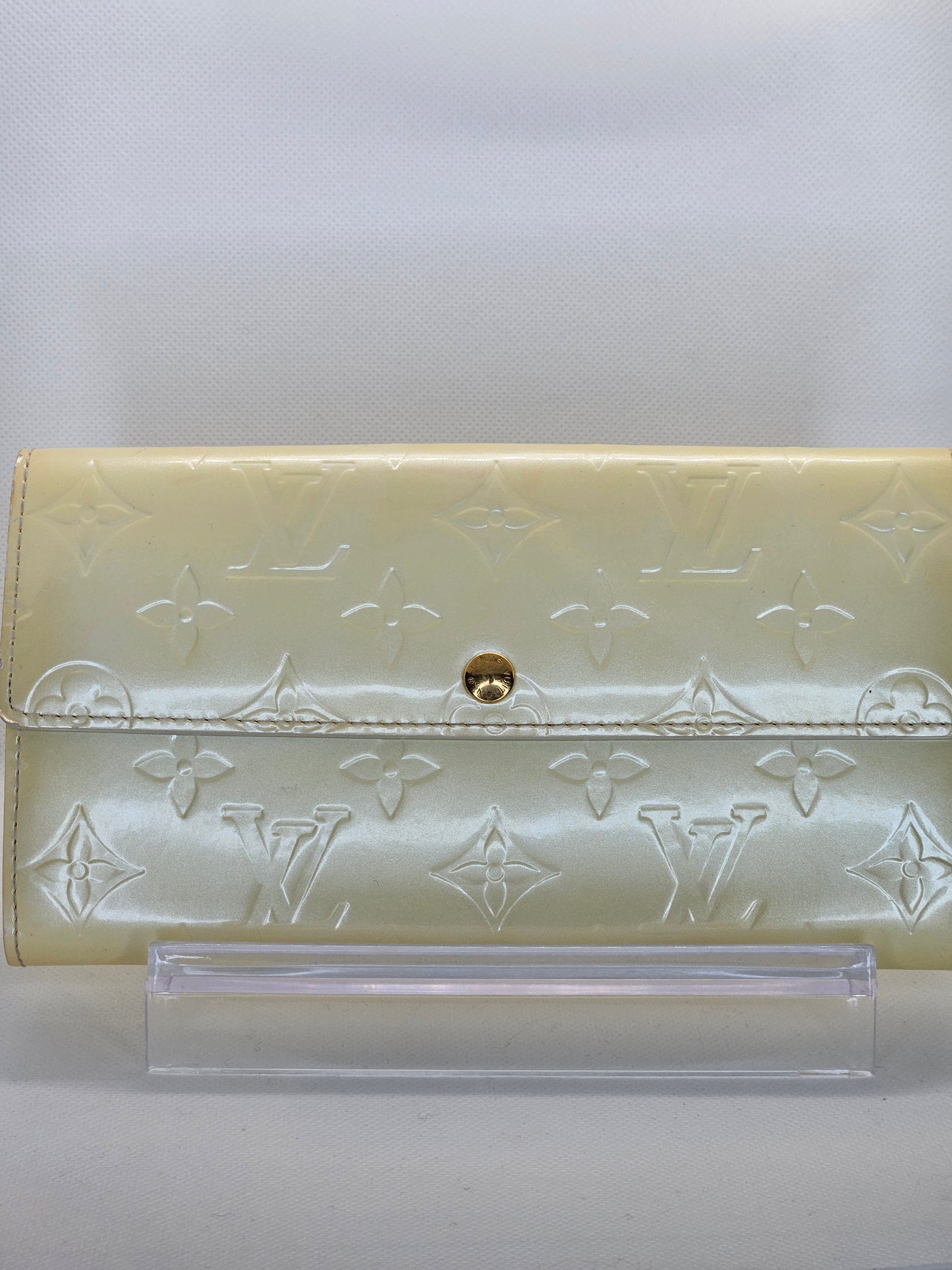 Pre-Loved Louis Vuitton Monogram Vernis Sarah Wallet