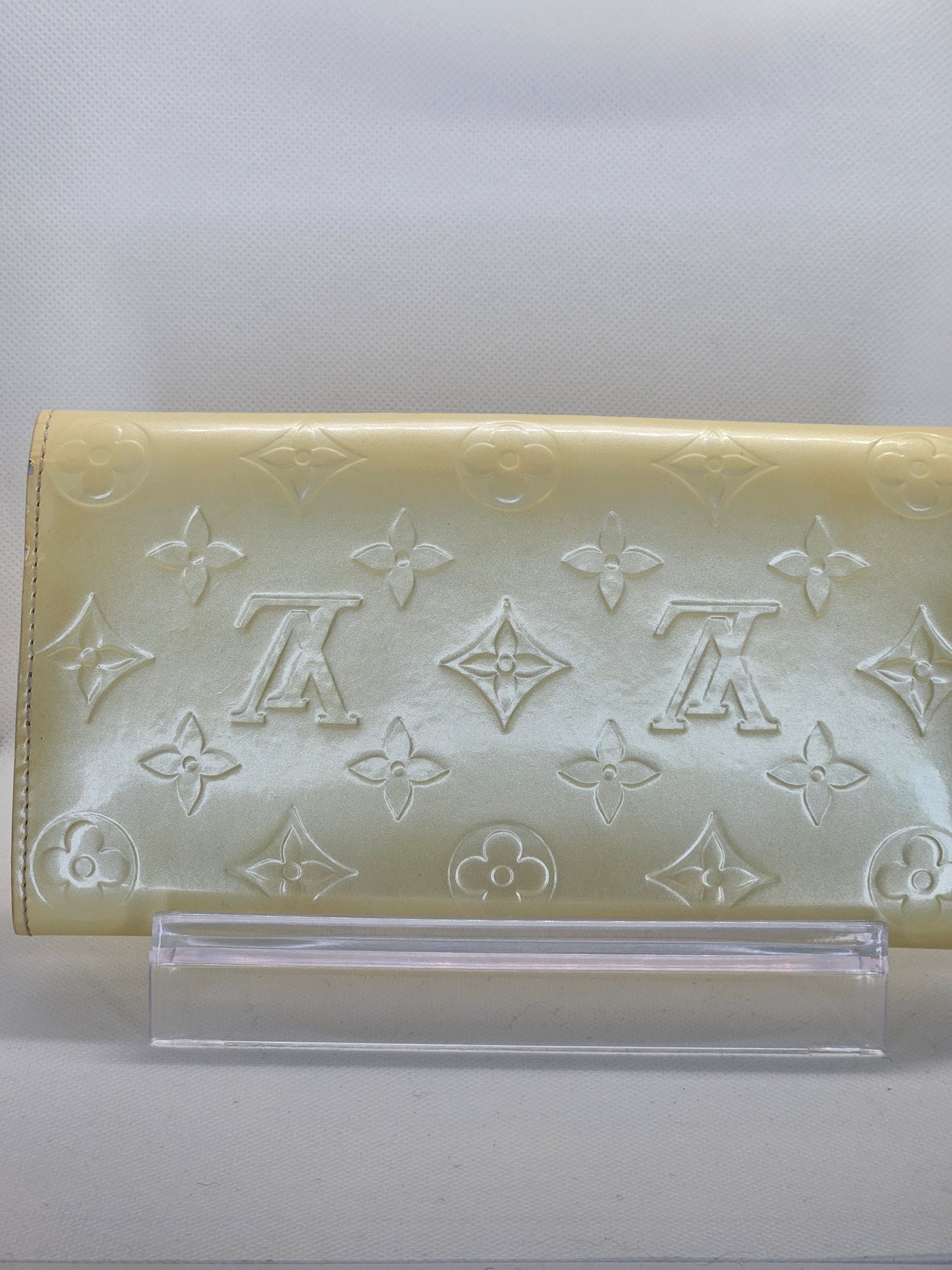 Pre-Loved Louis Vuitton Monogram Vernis Sarah Wallet