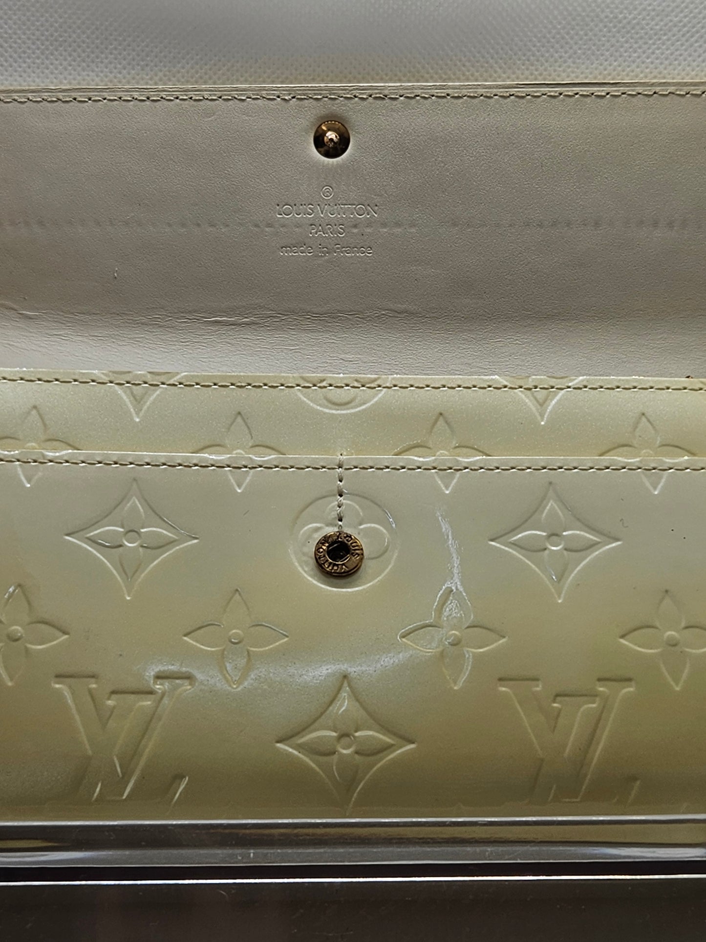Pre-Loved Louis Vuitton Monogram Vernis Sarah Wallet