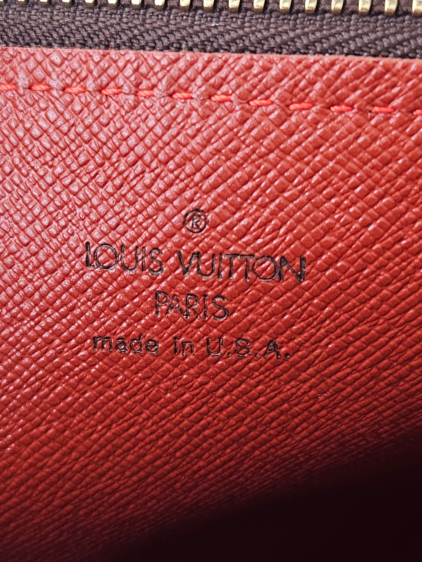 stamp Louis Vuitton Brown coated canvas Damier Ebene Papillon 30