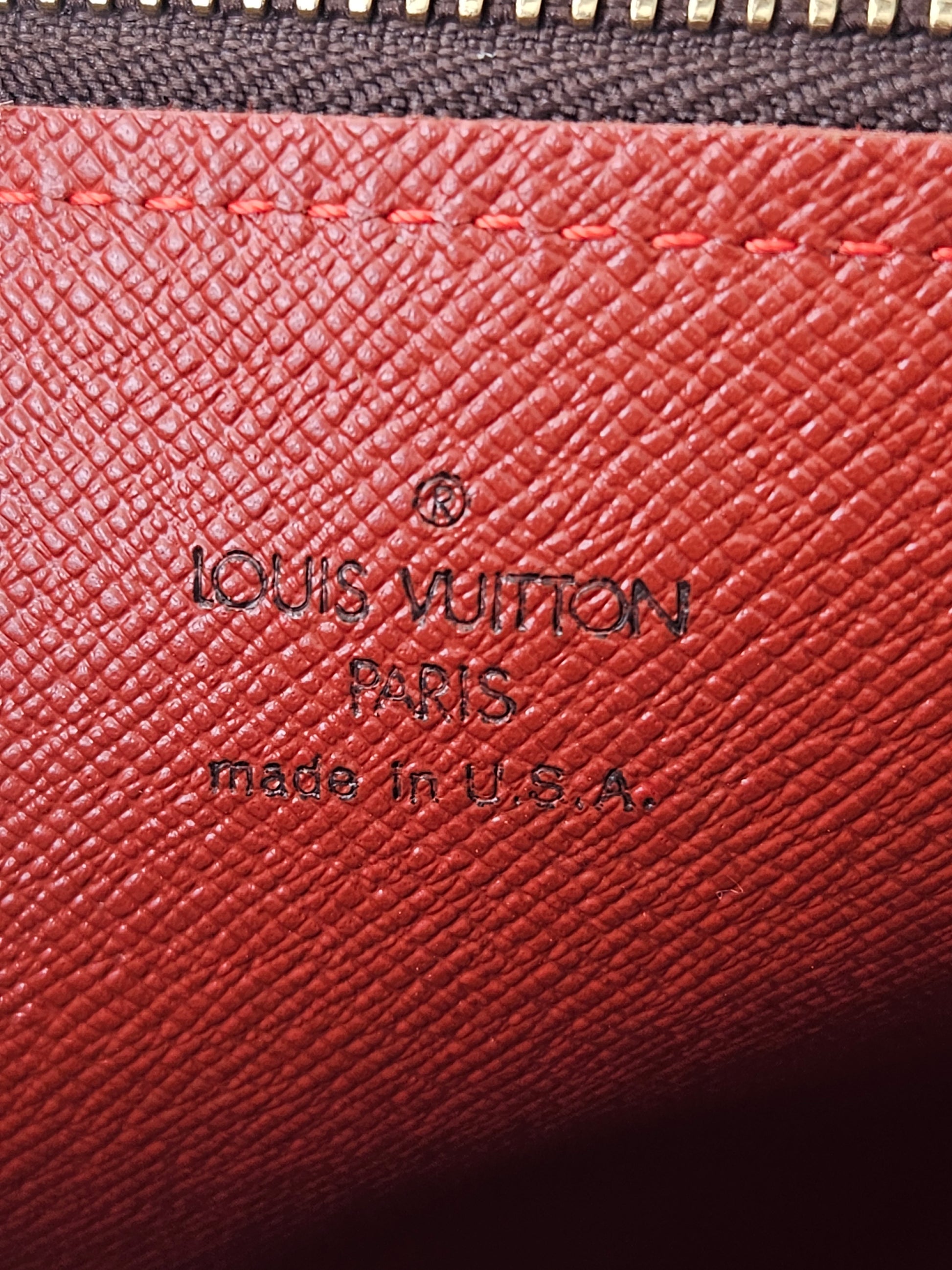 stamp Louis Vuitton Brown coated canvas Damier Ebene Papillon 30