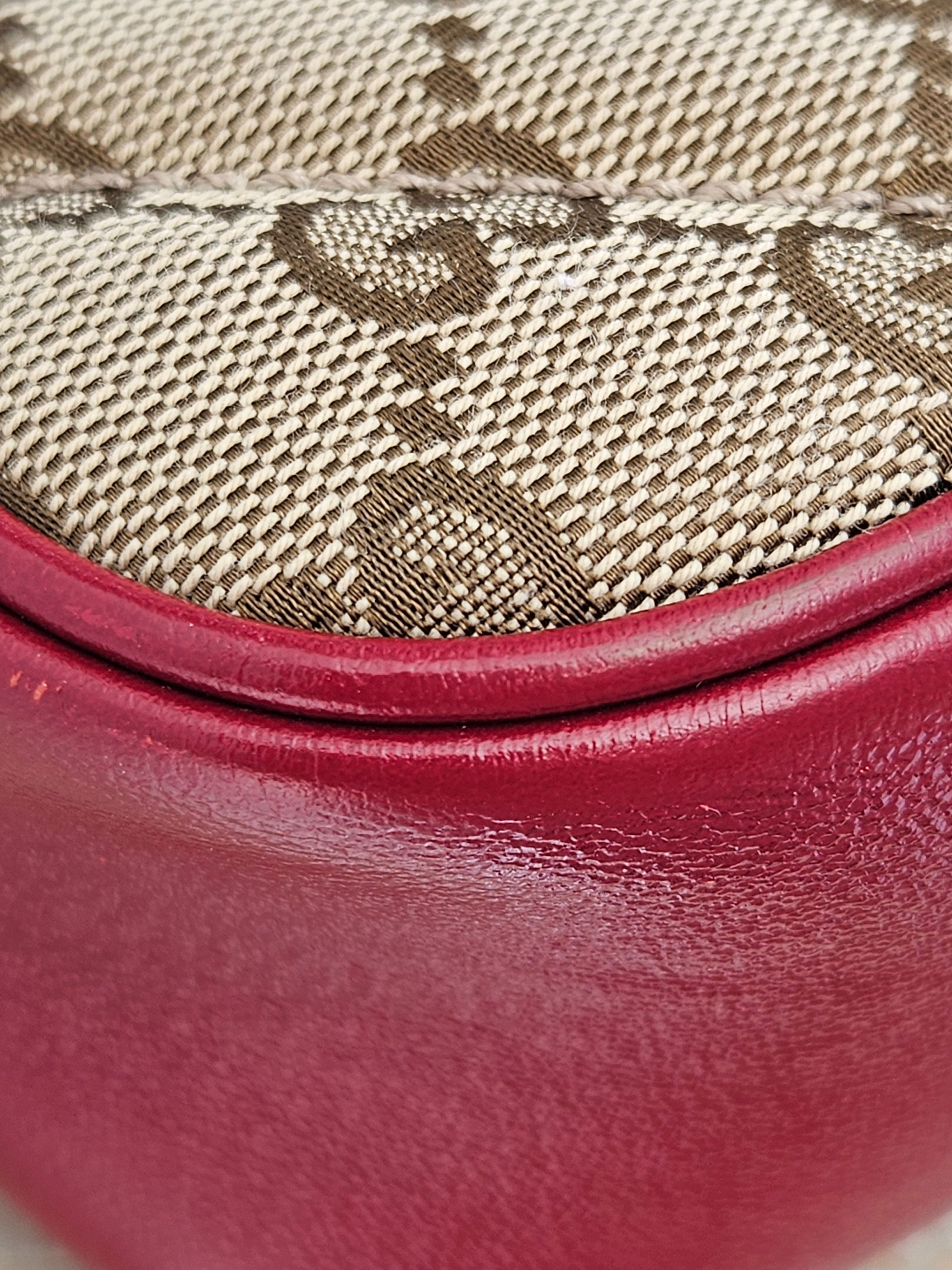 corner Gucci Marmont Quilted Canvas Red Leather