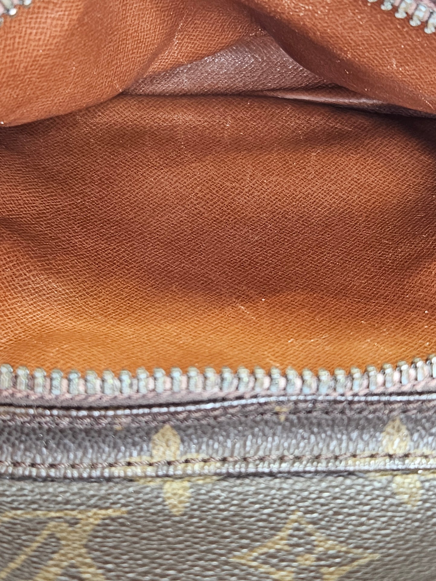 Pre-Loved Louis Vuitton Monogram Amazone