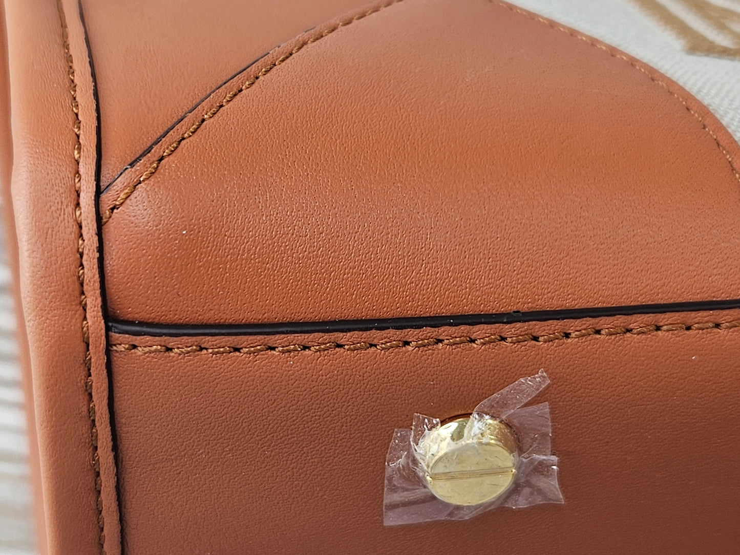 Pre-Loved MCM Munchen Tote Large Cognac