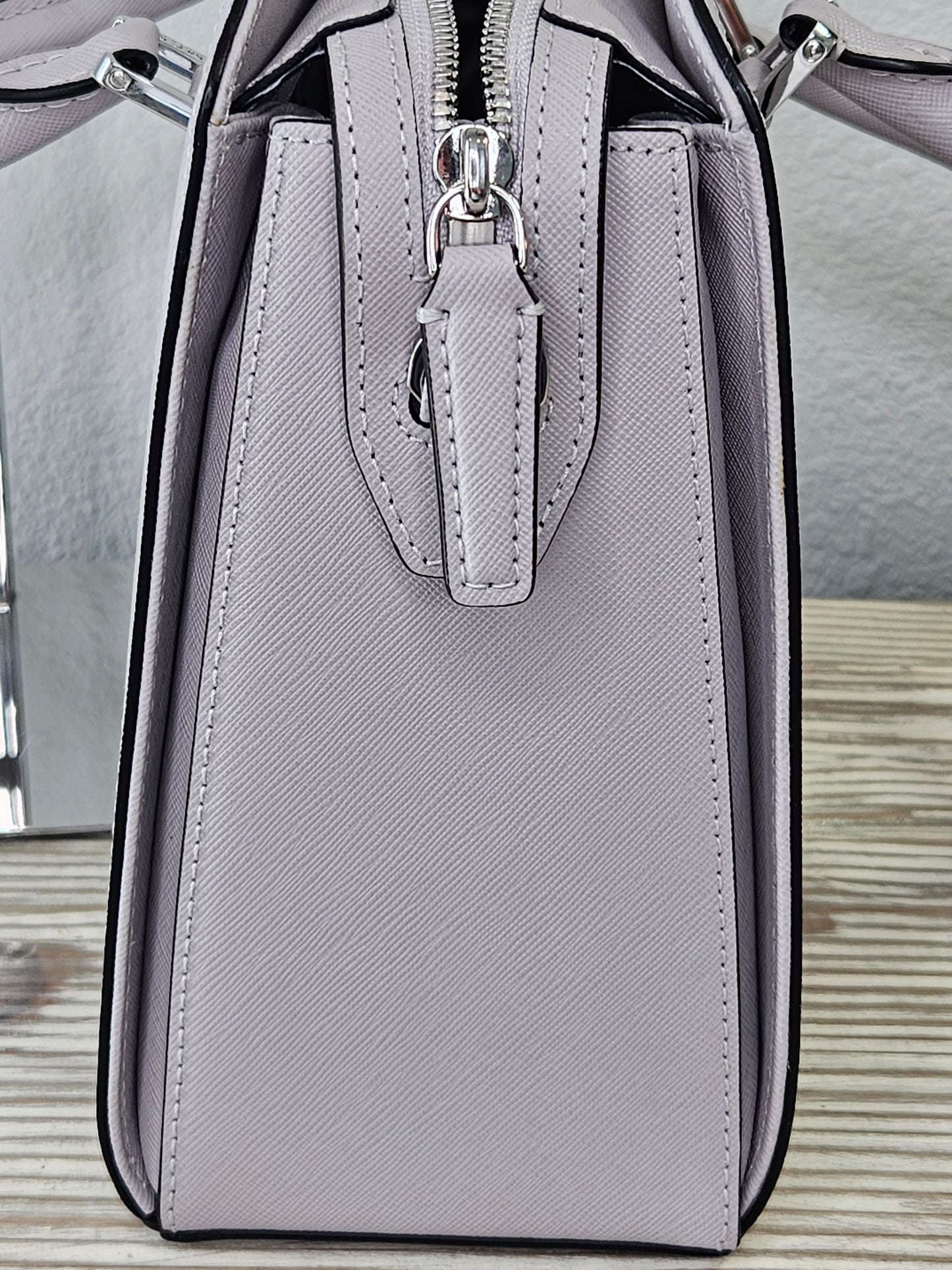 Pre-Loved MCM Nuovo Tote Medium Gull Gray