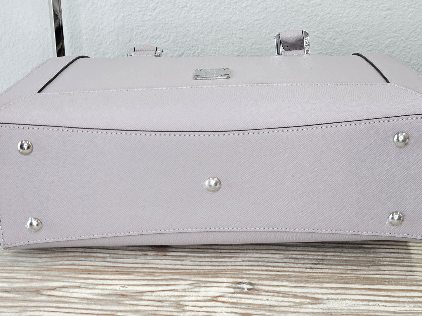 Pre-Loved MCM Nuovo Tote Medium Gull Gray