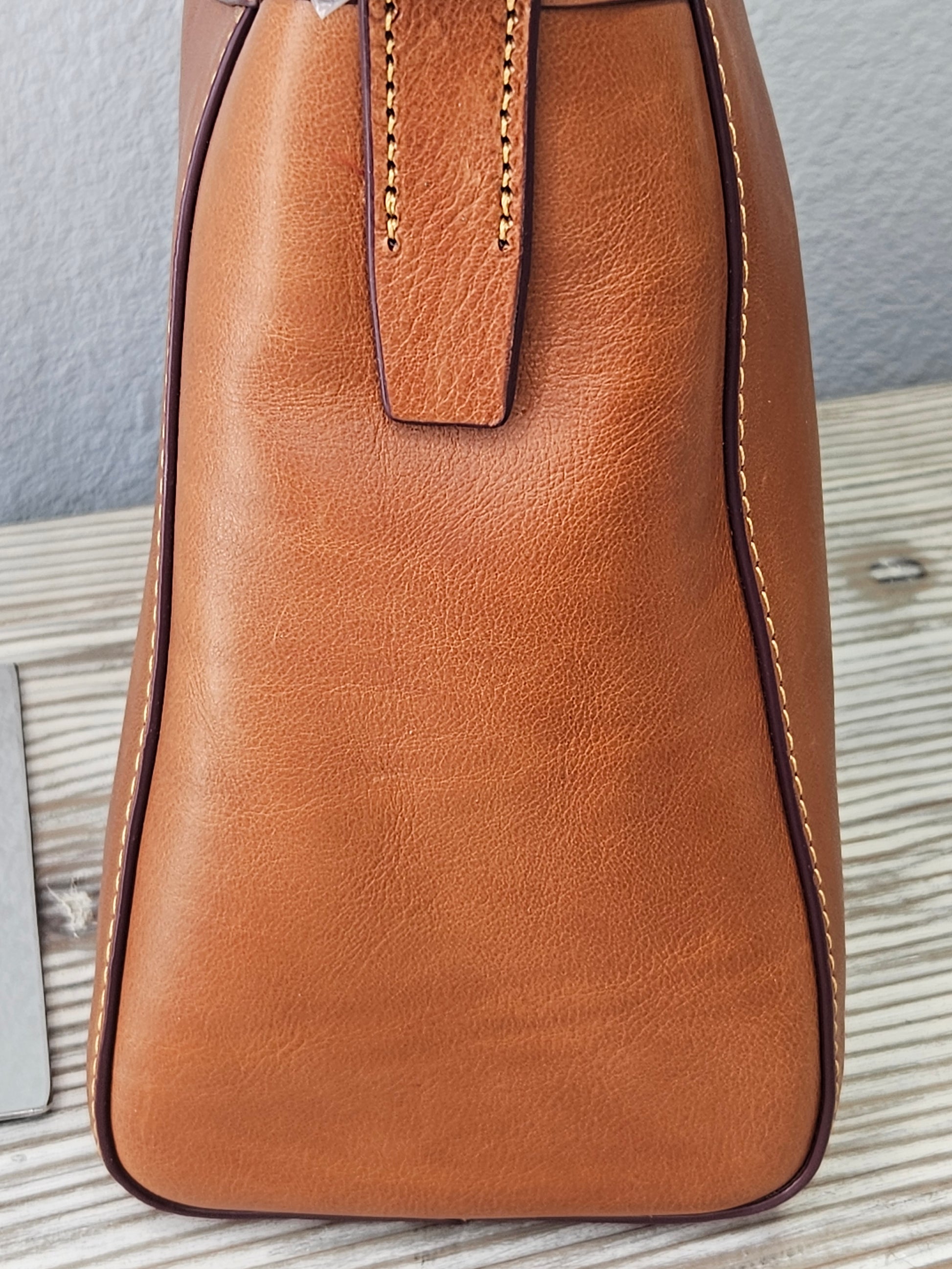 side Dooney & Bourke Florentine Cassidy Leather Hobo Bag Cognac Brown