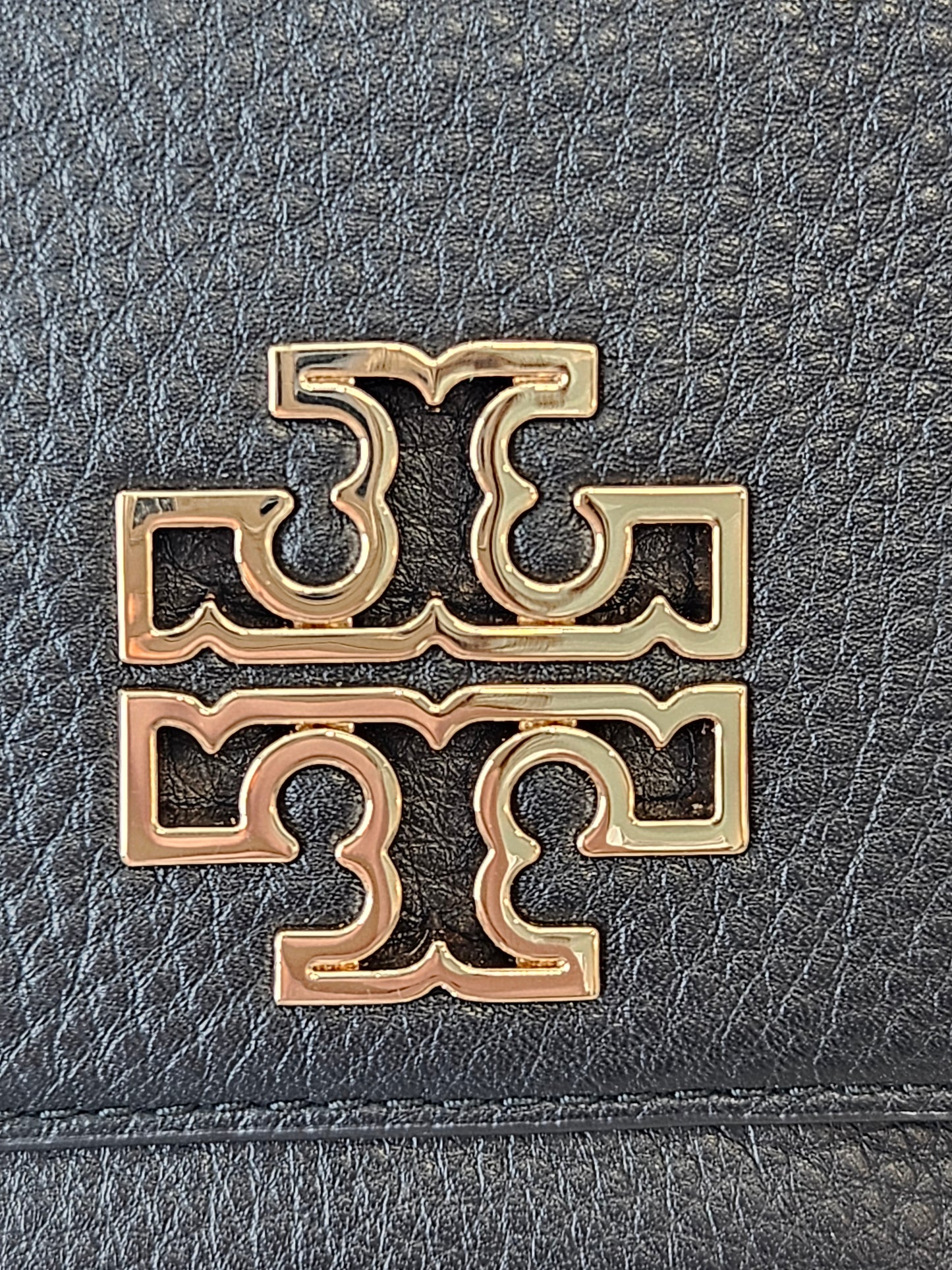 Pre-Loved Tory Burch Britten Chain Wallet Black