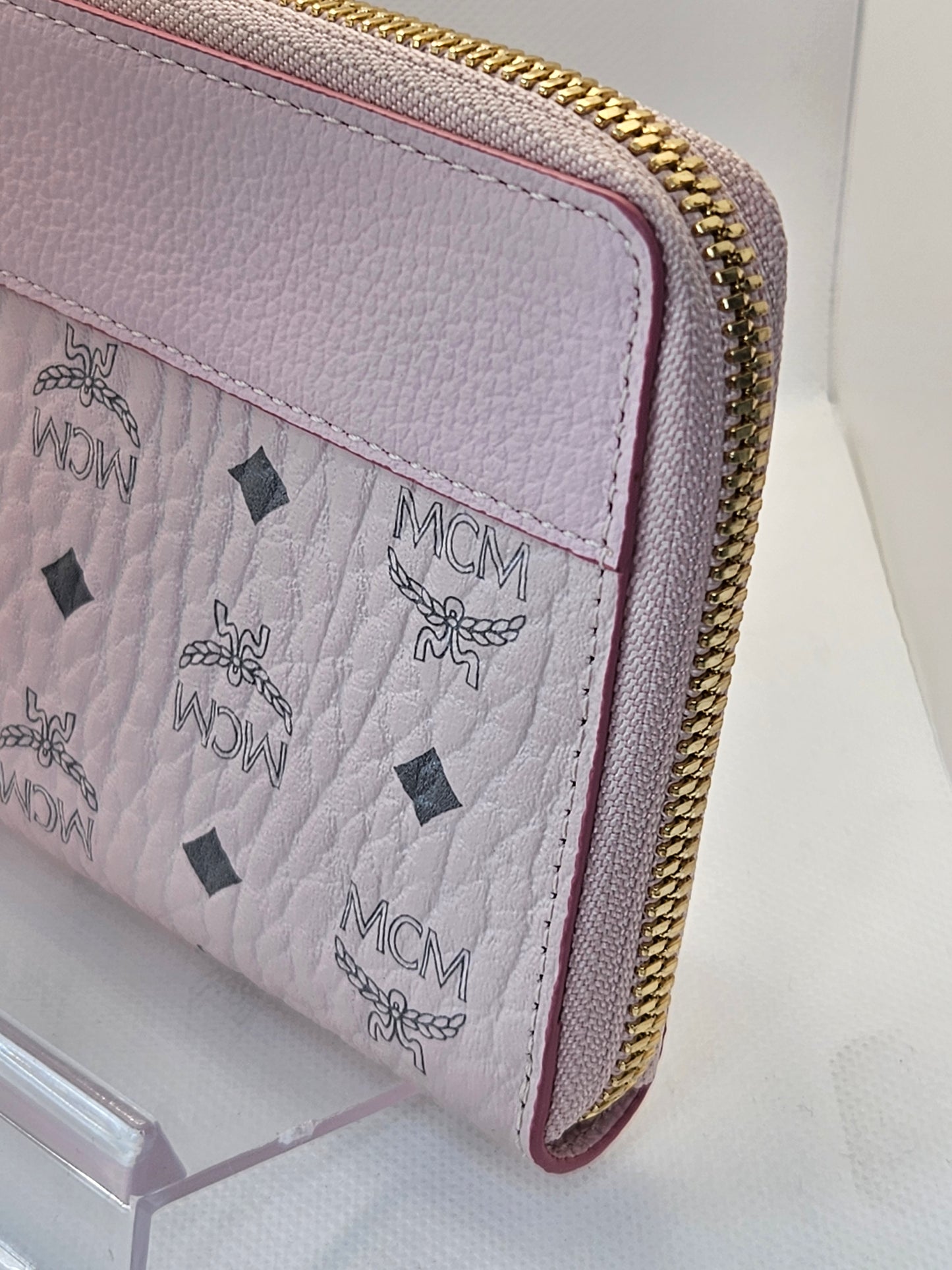 Pre-Loved MCM Visetos Large Zip Around Wallet Powder Pink