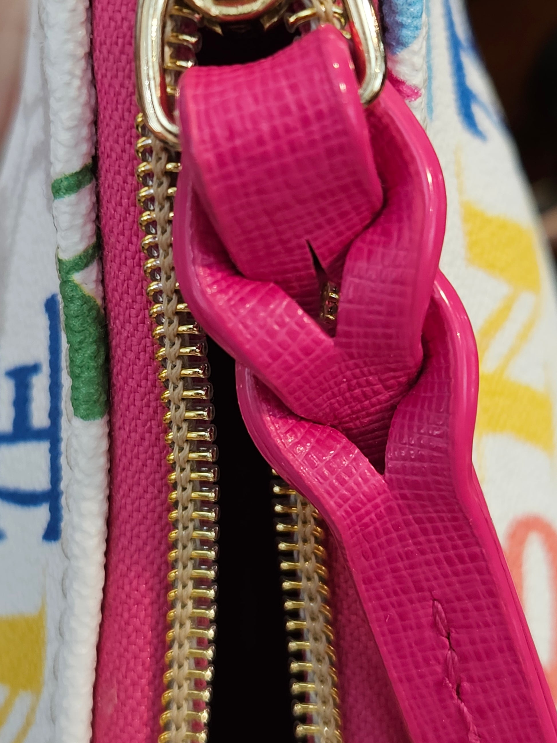 zipper pull Dooney & Bourke Kiley Hobo Bag Small White Multicolor 