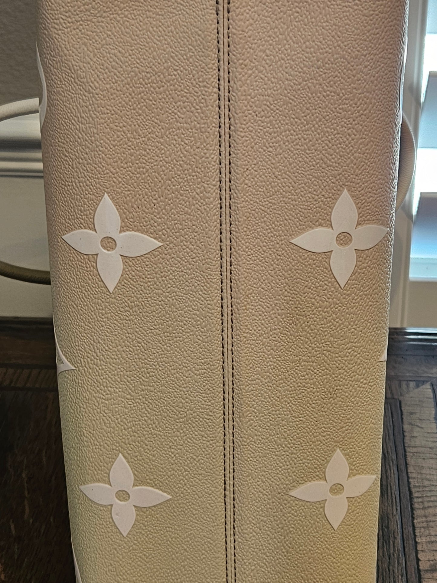 Louis Vuitton Monogram Giant Spring In The City Sunset Khaki MM