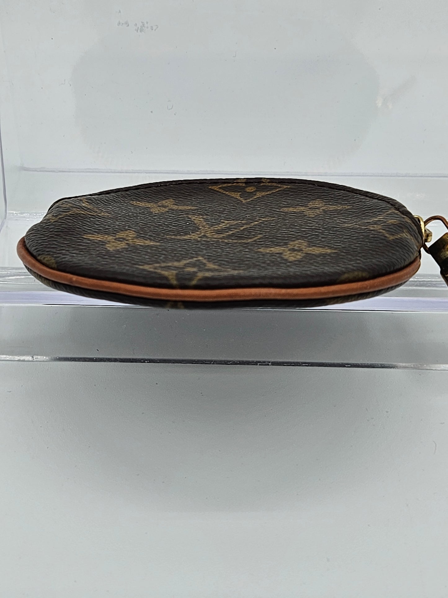 Louis Vuitton Monogram Canvas Zipper Round Coin Pouch
