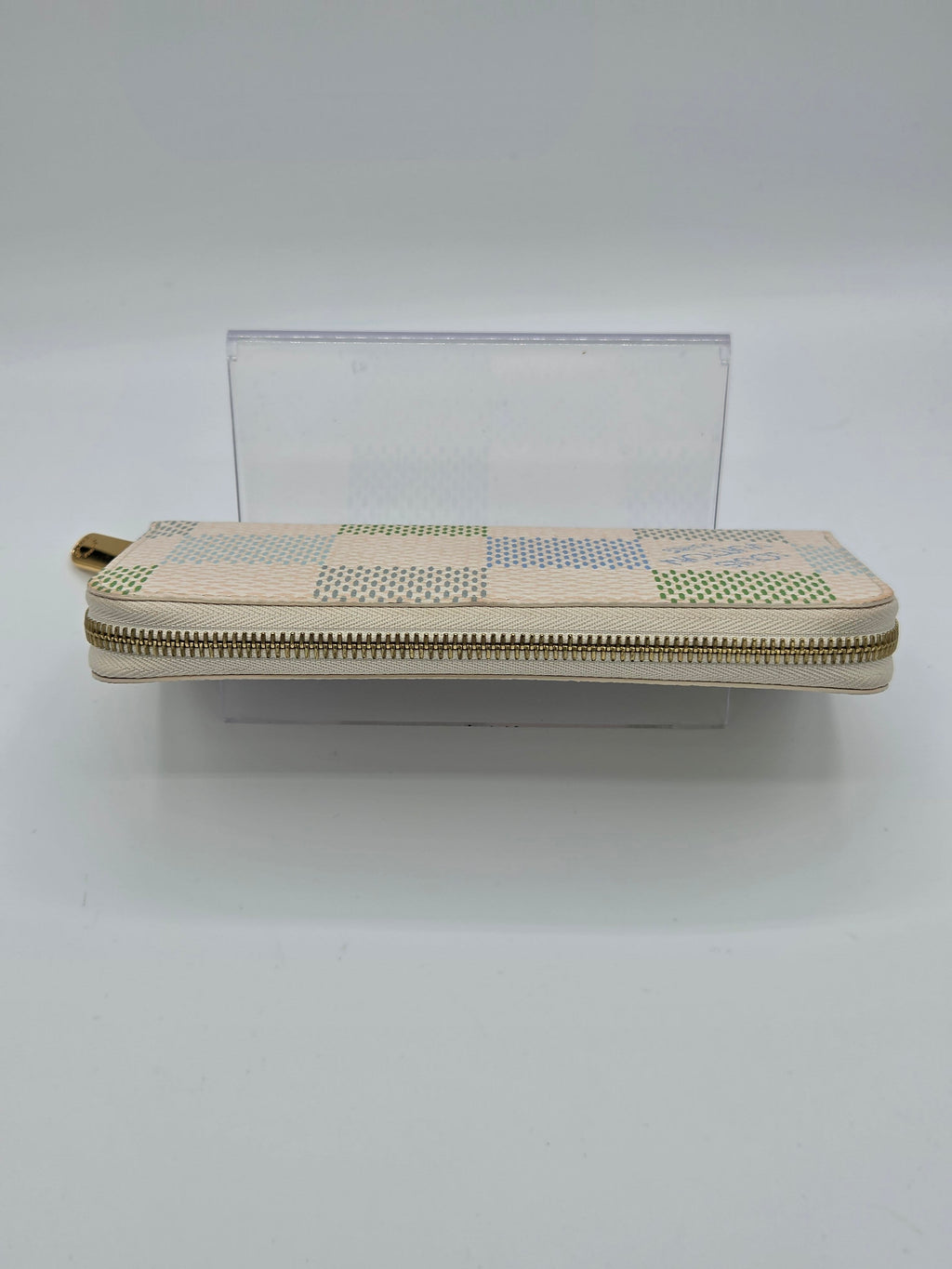 Louis Vuitton Damierlicious Zippy Wallet – Pistachio Green | Pre-Owned