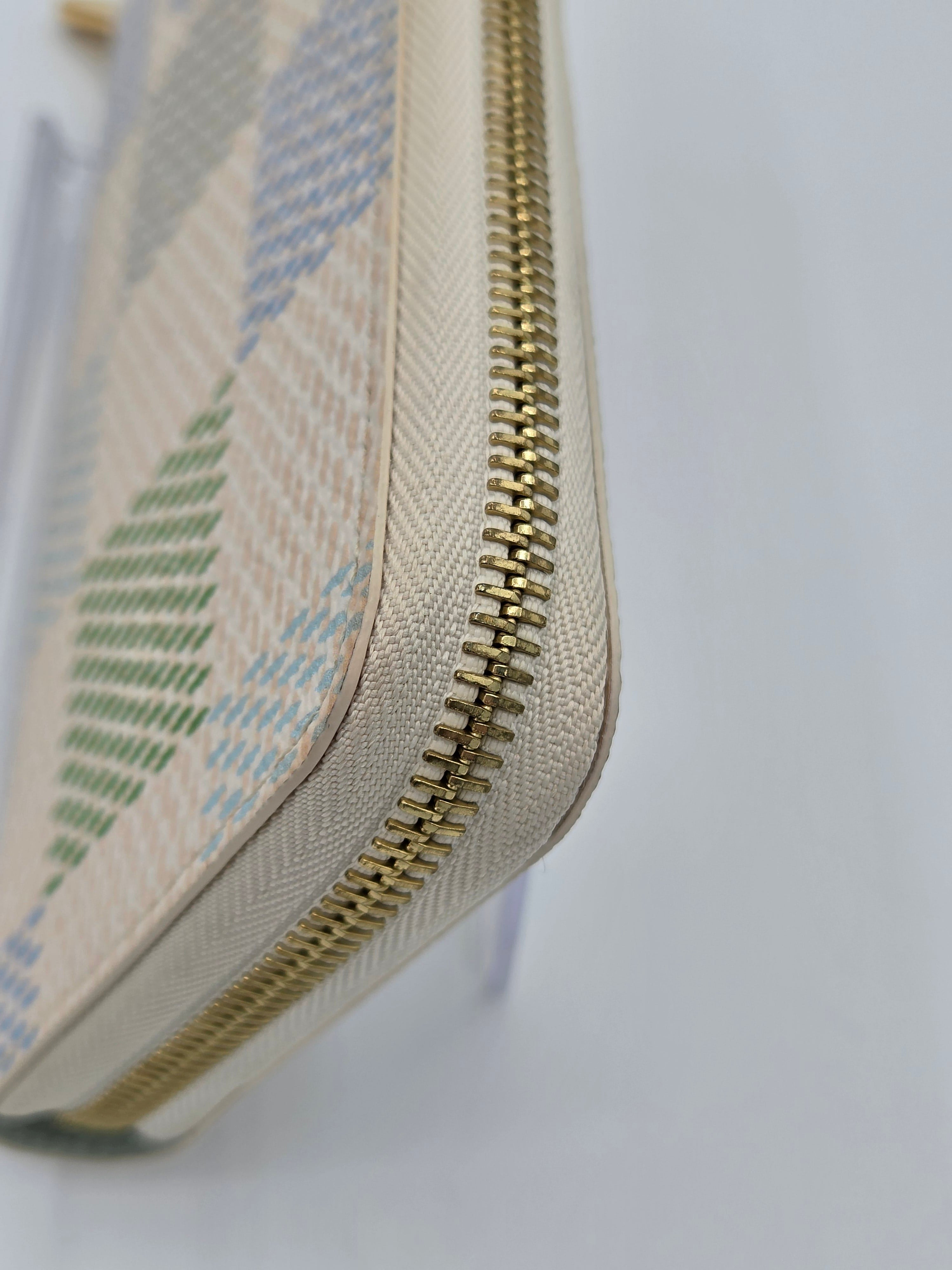 Louis Vuitton Damierlicious Zippy Wallet – Pistachio Green | Pre-Owned