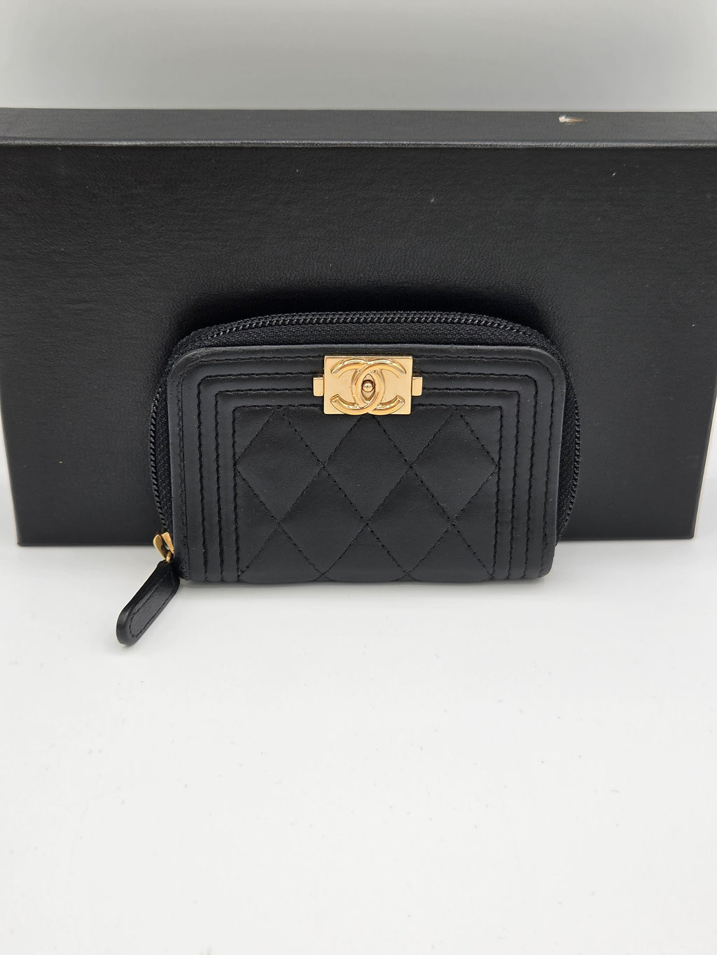 Chanel Boy Zip Around Coin Purse Wallet – Black Quilted Lambskin | Pre-Owned