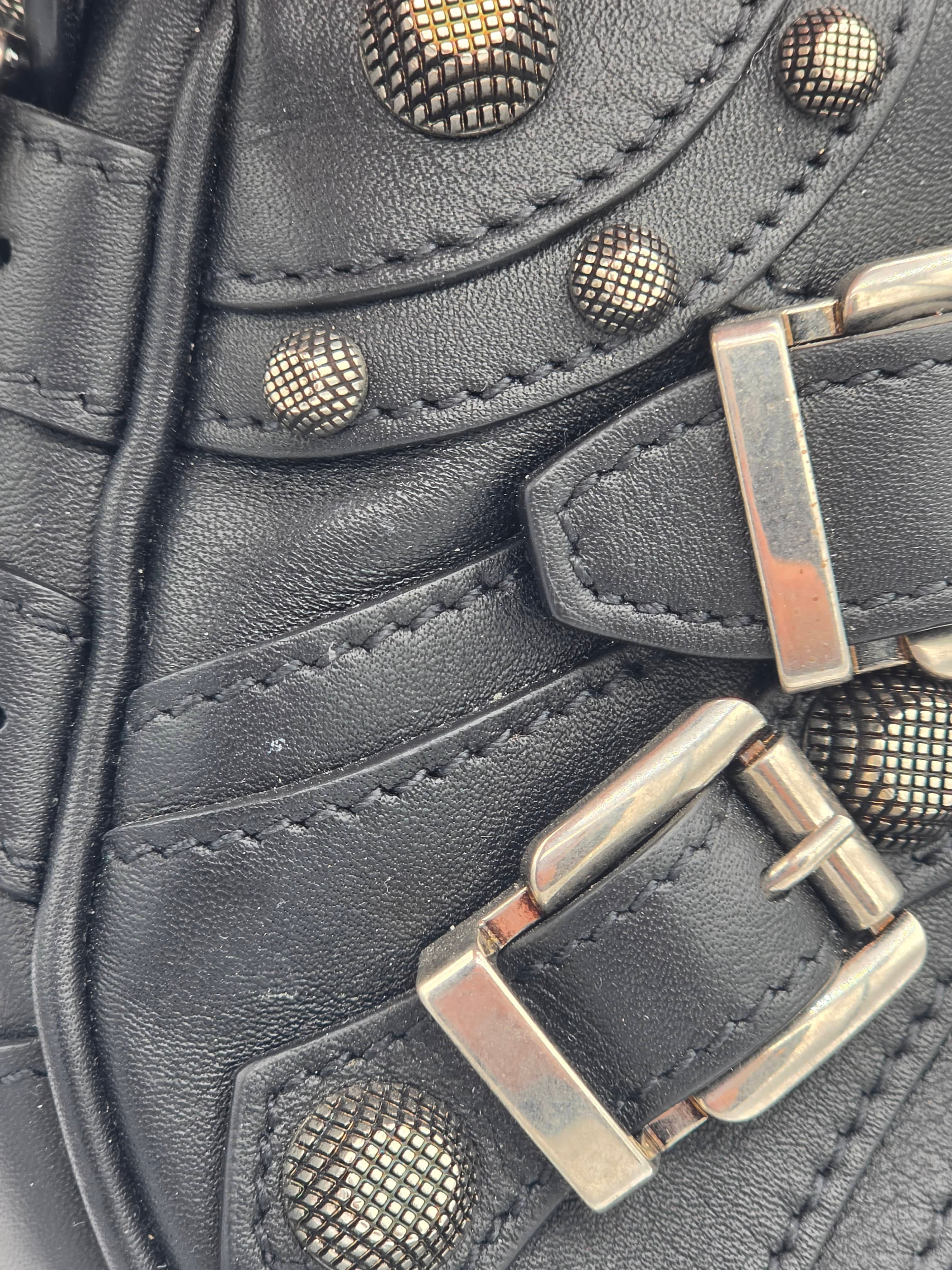 Balenciaga Le Cagole XS Shoulder Bag – Buckle Detail | Black Calfskin | Pre-Owned