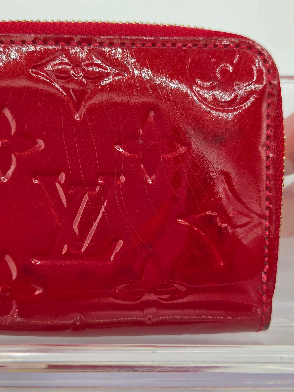 Louis Vuitton Zippy Coin Purse – Vernis Pomme D’Amour Red | Compact Wallet | Pre-Owned