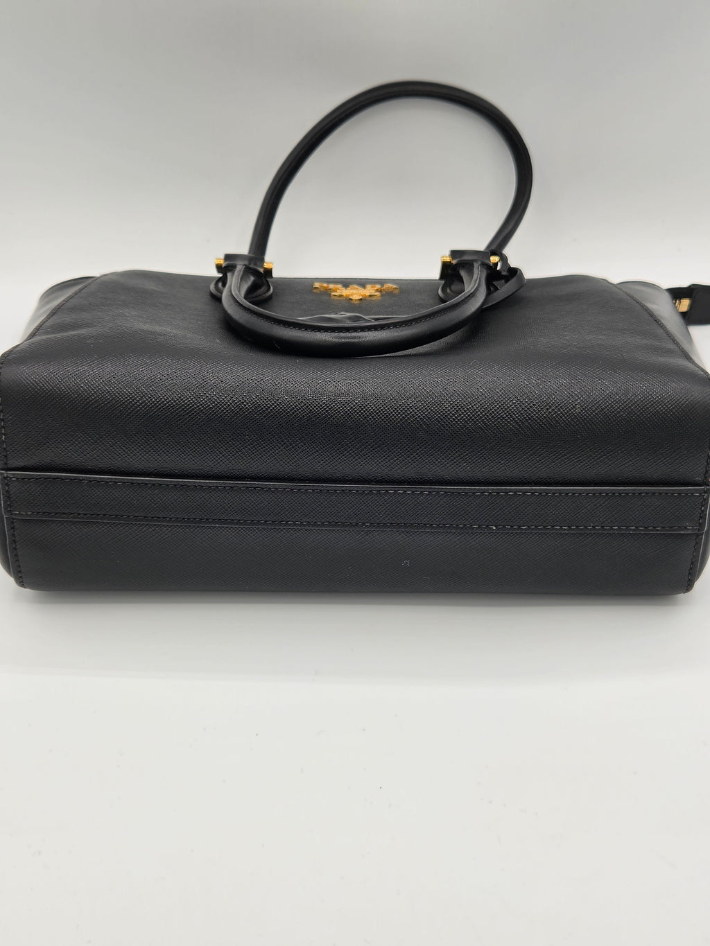 bottom view of handbag