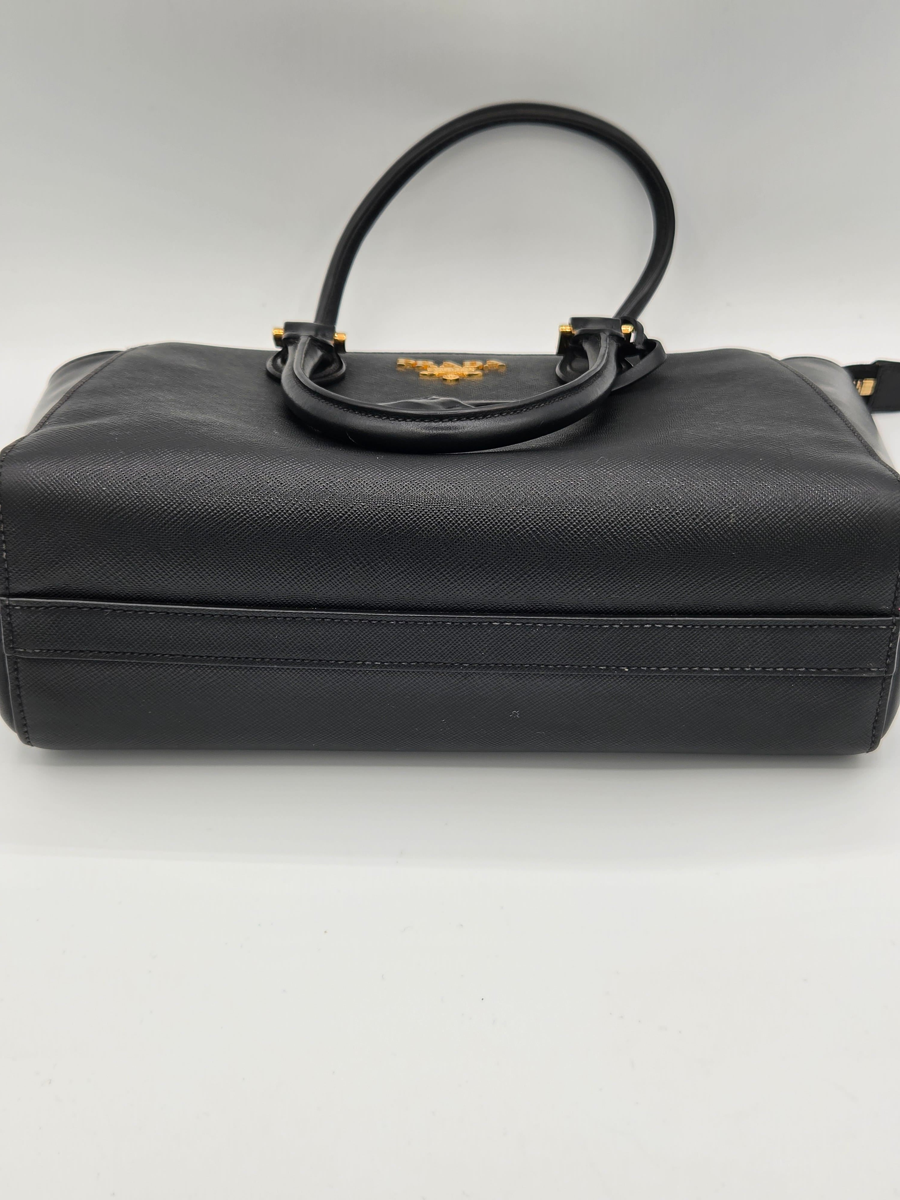 bottom view of handbag