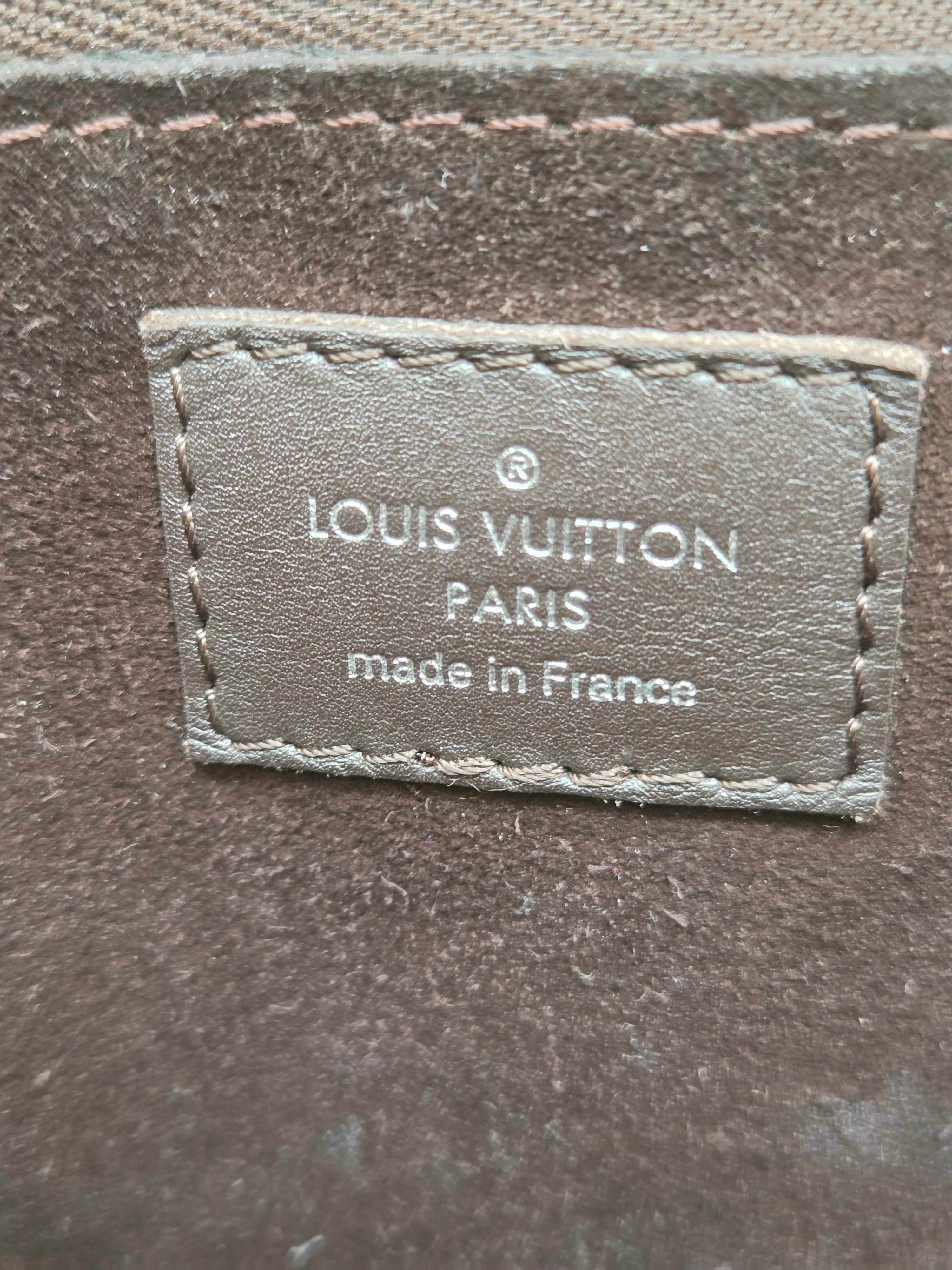 Louis Vuitton Veau Cachemire Tote W PM – Pistache | Grained Calfskin Leather | 2014 | Authenticated | Pre-Owned